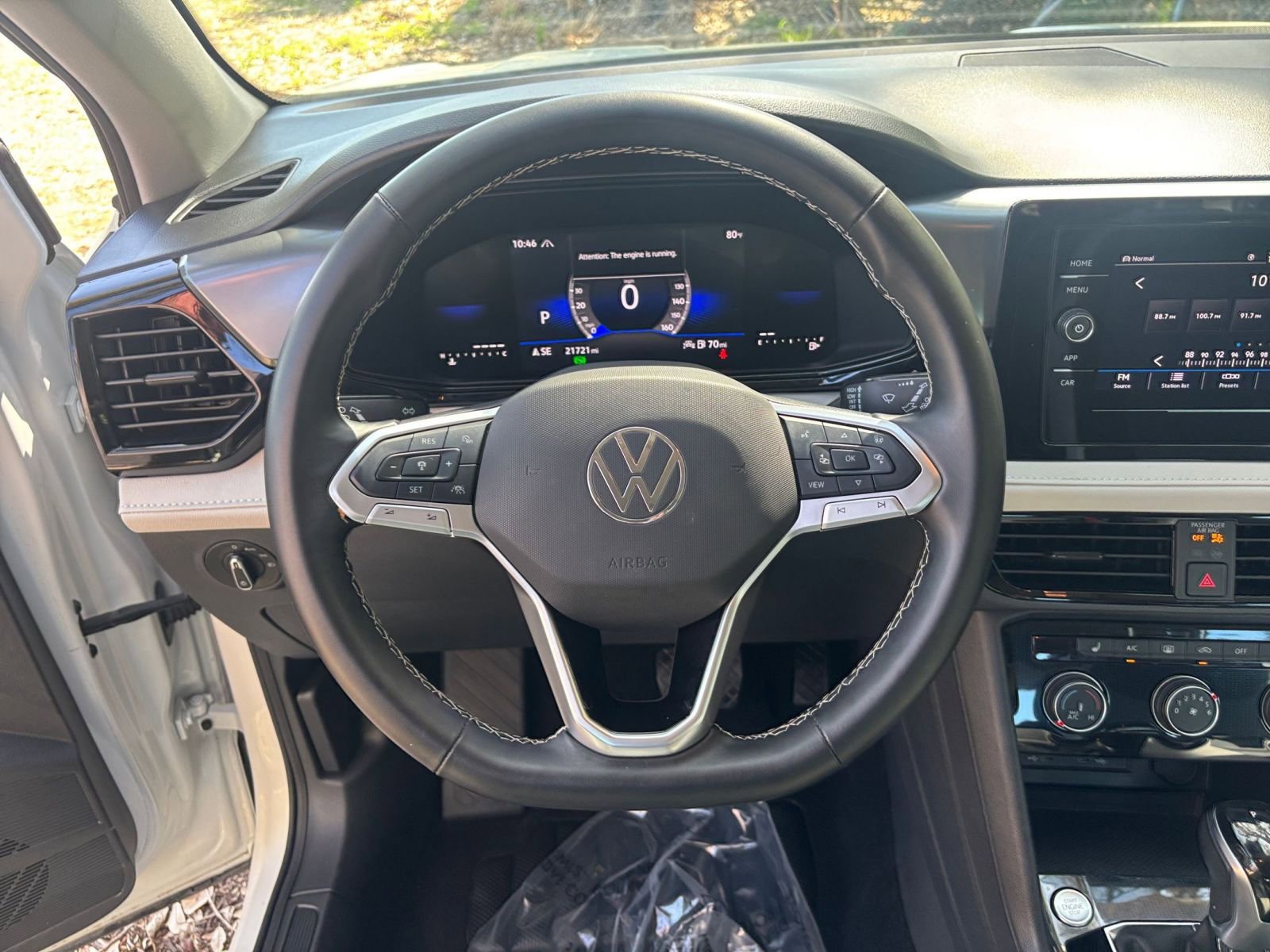 Thumbnail: 2025 Volkswagen Taos - 28