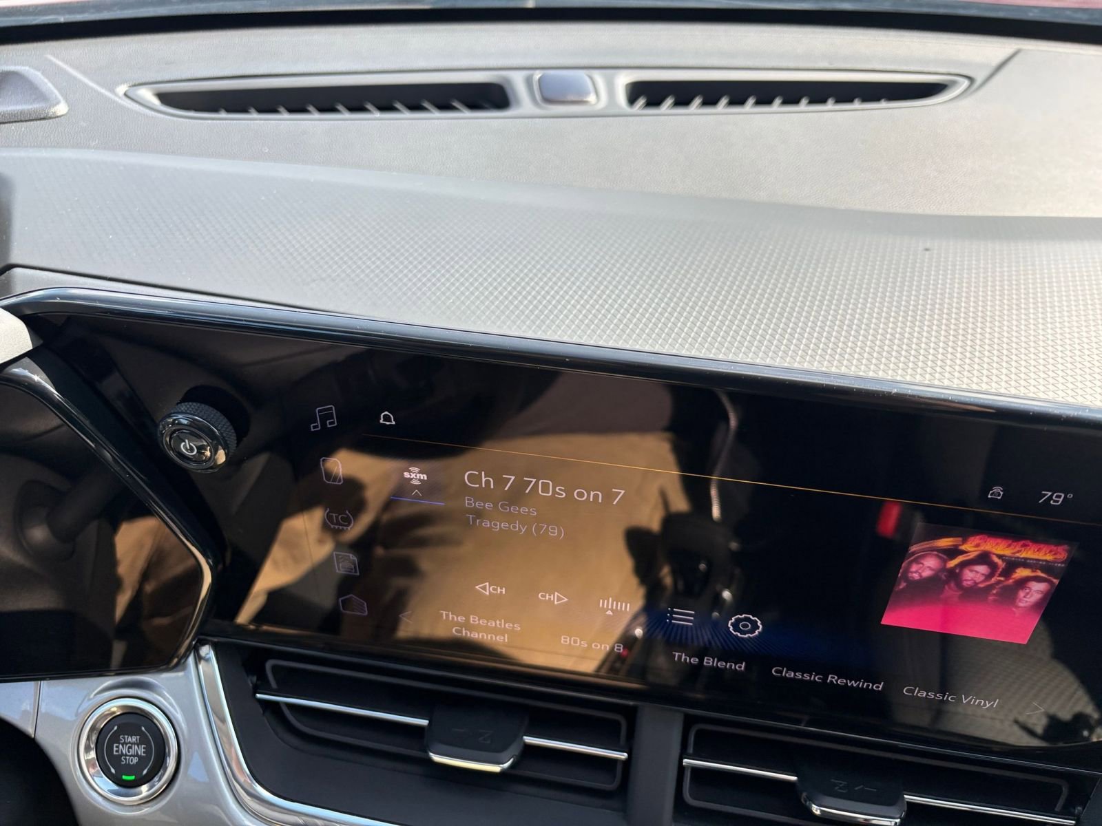 Thumbnail: 2025 Chevrolet Trax - 17