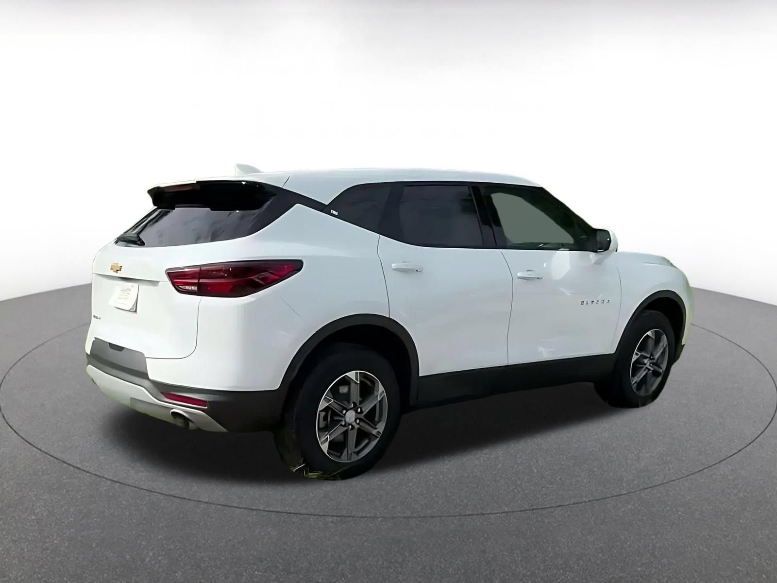Thumbnail: 2025 Chevrolet Blazer - 14