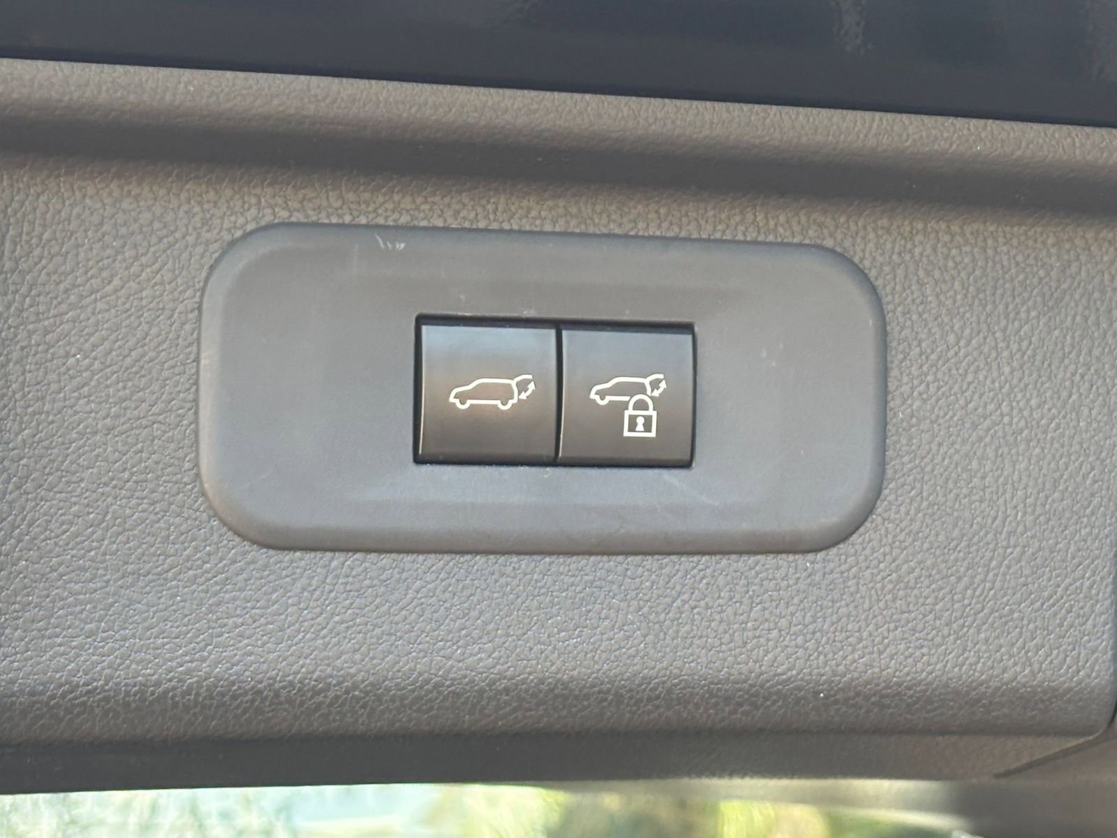 Thumbnail: 2025 Toyota Grand Highlander - 24