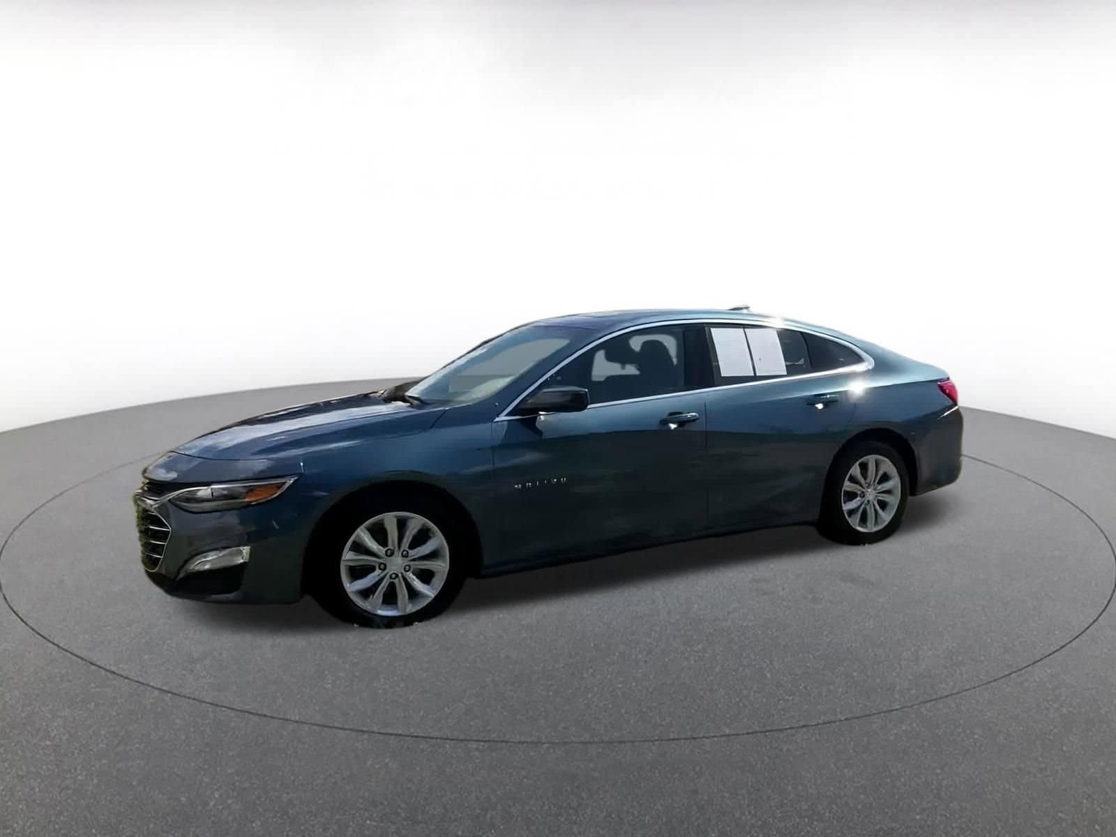 Thumbnail: 2024 Chevrolet Malibu - 5