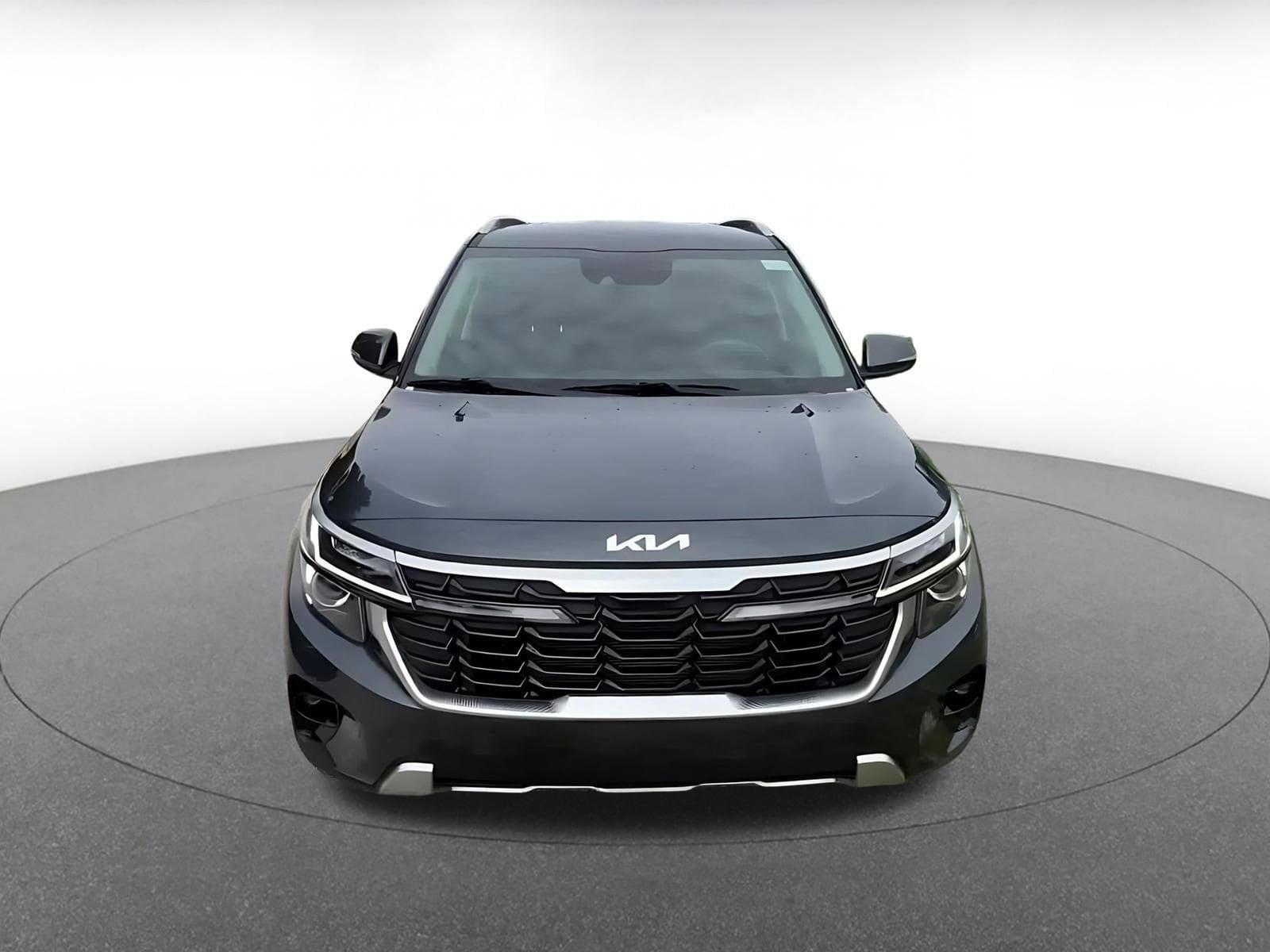 Thumbnail: 2025 Kia Seltos - 4
