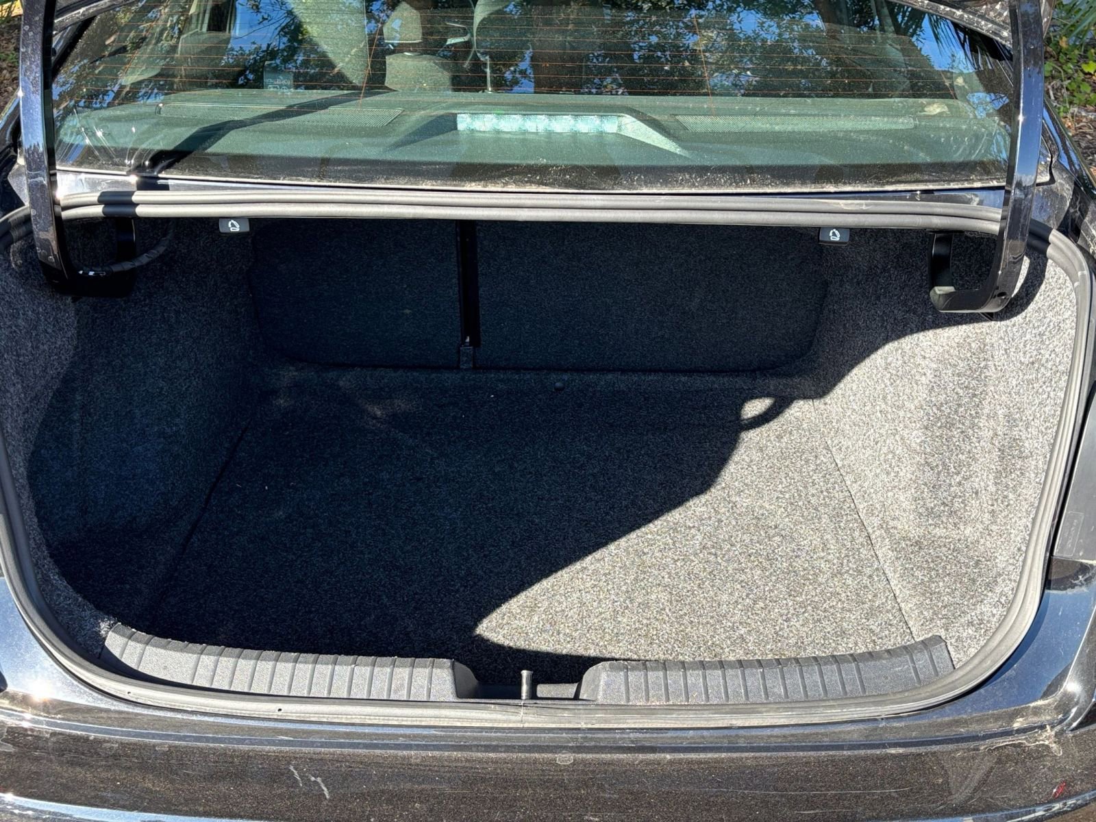 Thumbnail: 2025 Volkswagen Jetta - 31