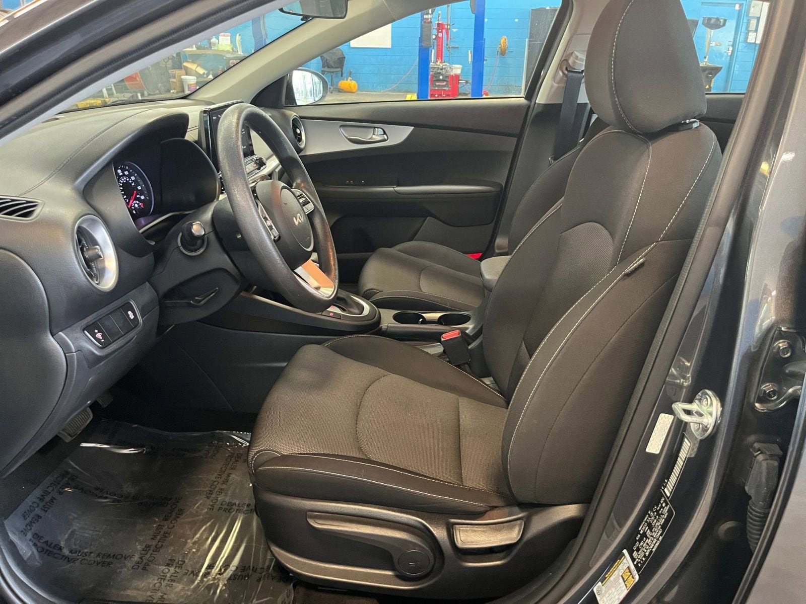 Thumbnail: 2024 Kia Forte - 24