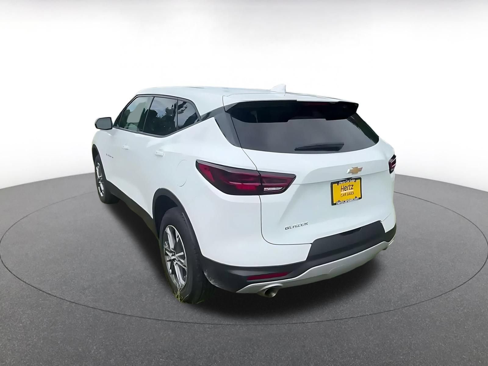 Thumbnail: 2026 Chevrolet Blazer - 10