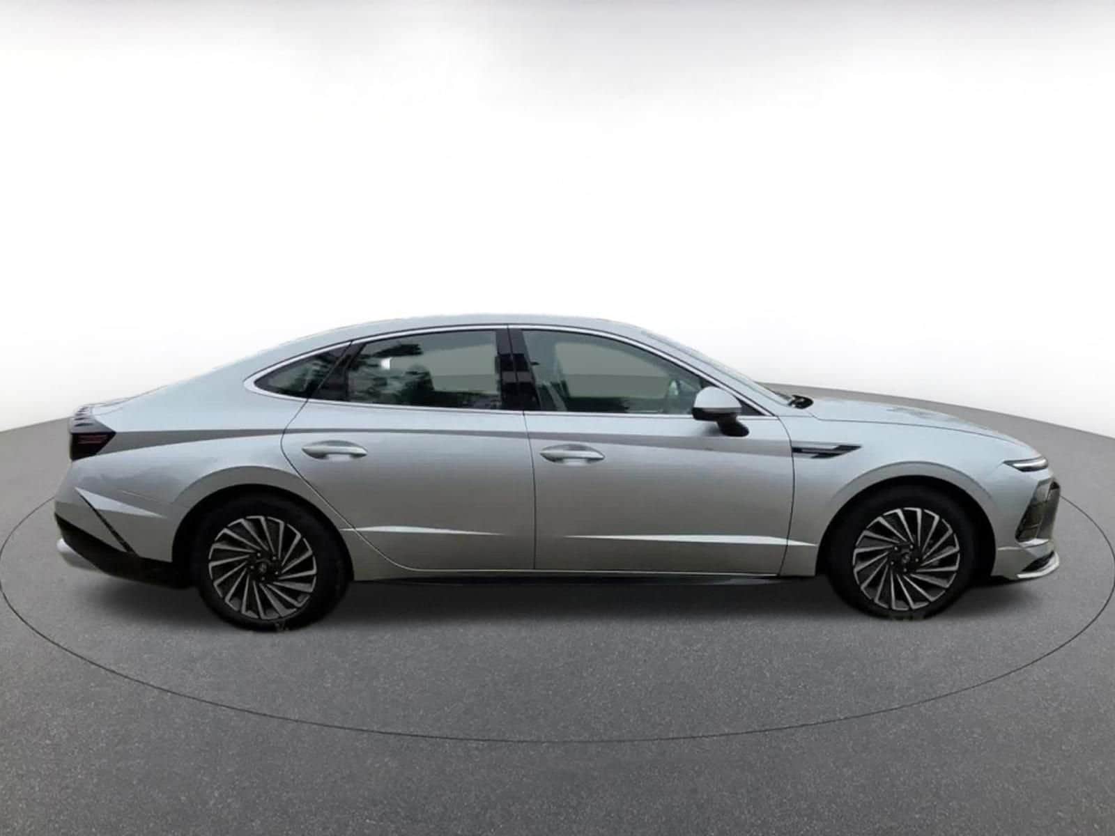 Thumbnail: 2025 Hyundai Sonata - 16