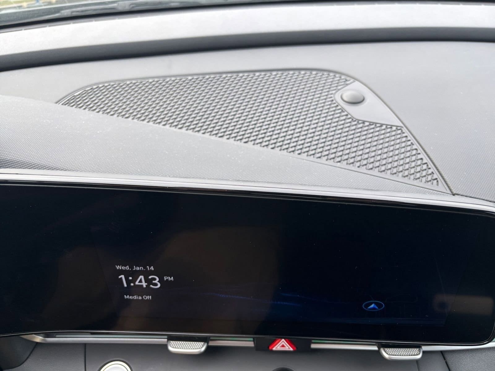 Thumbnail: 2025 Hyundai Elantra - 18