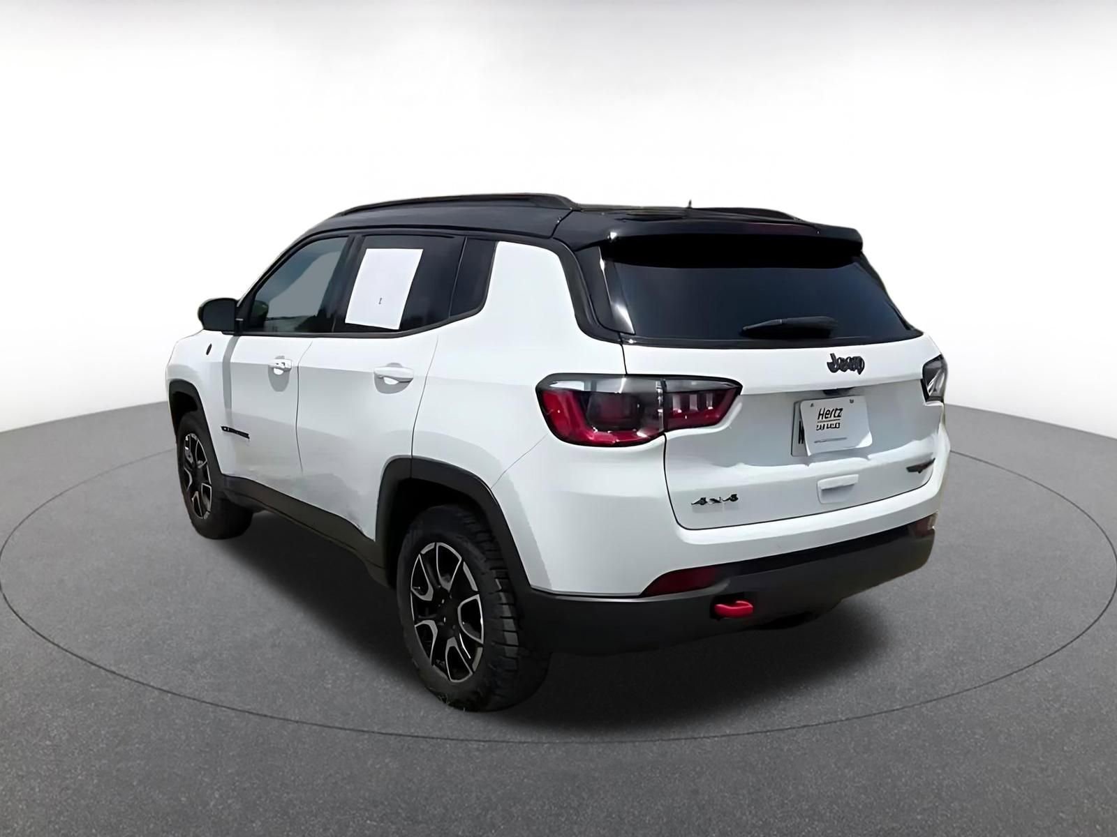 Thumbnail: 2025 Jeep Compass - 10