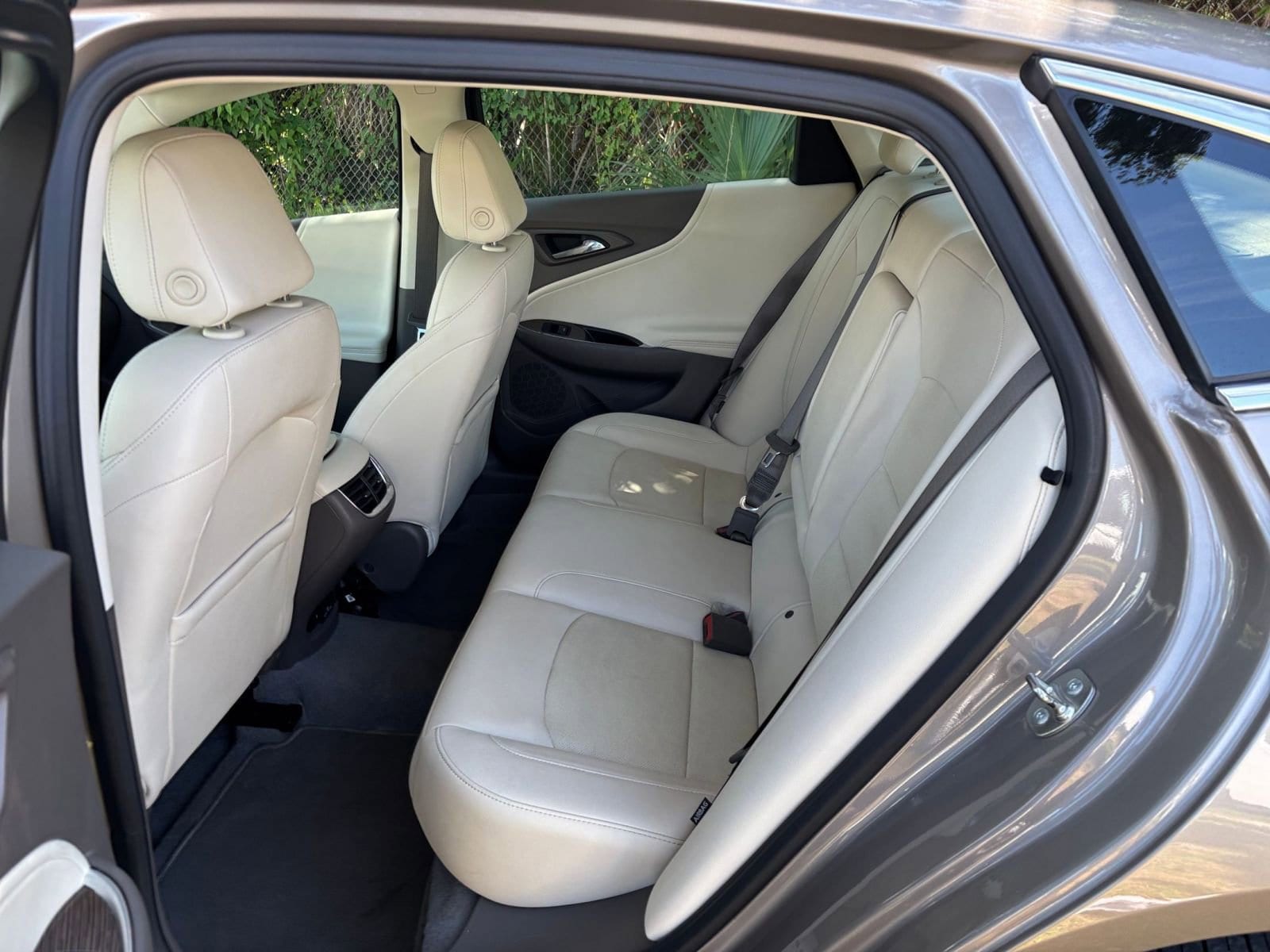 Thumbnail: 2024 Chevrolet Malibu - 25