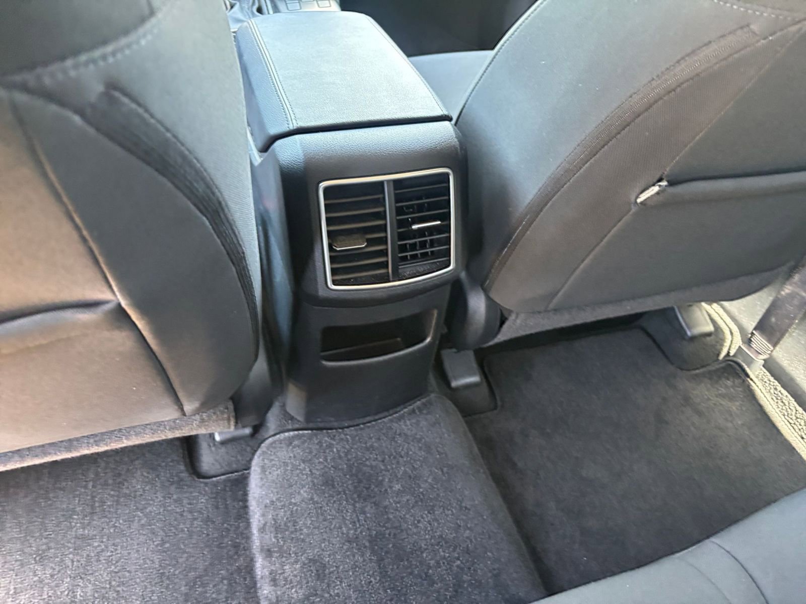 Thumbnail: 2025 Kia Sportage - 23