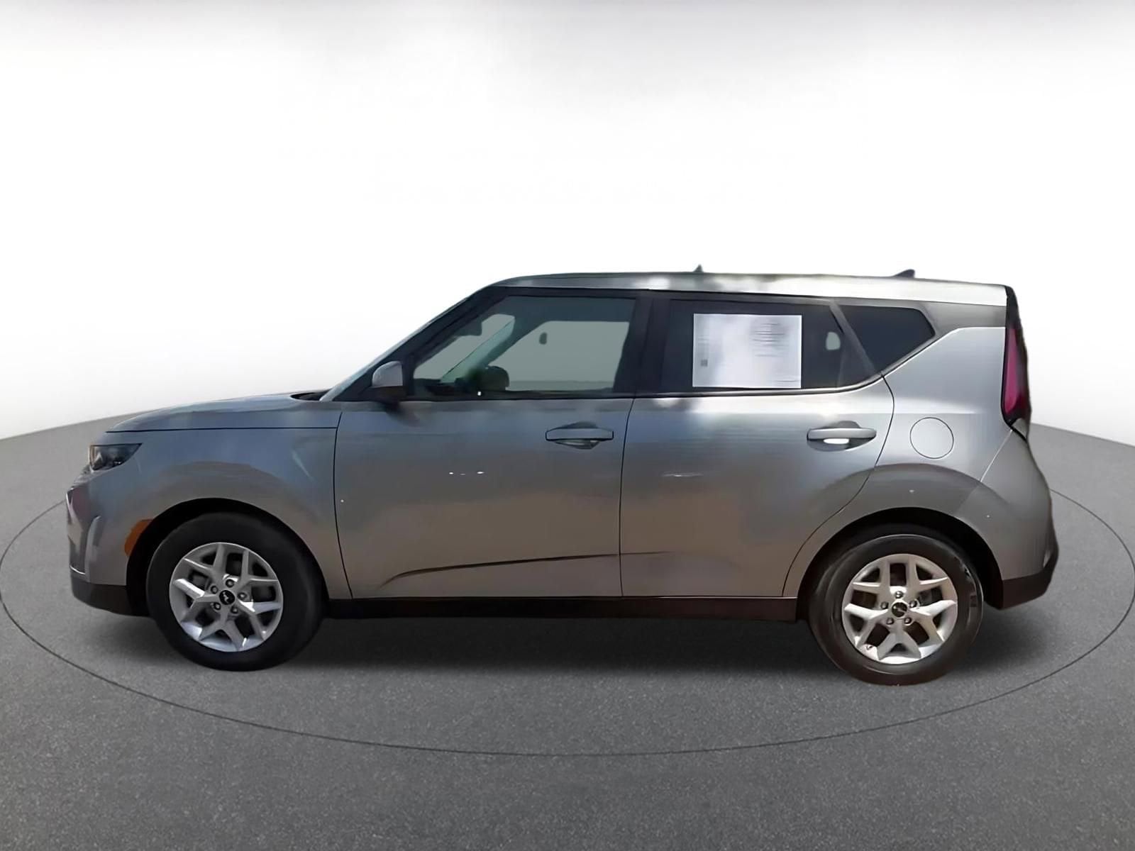 Thumbnail: 2025 Kia Soul - 10