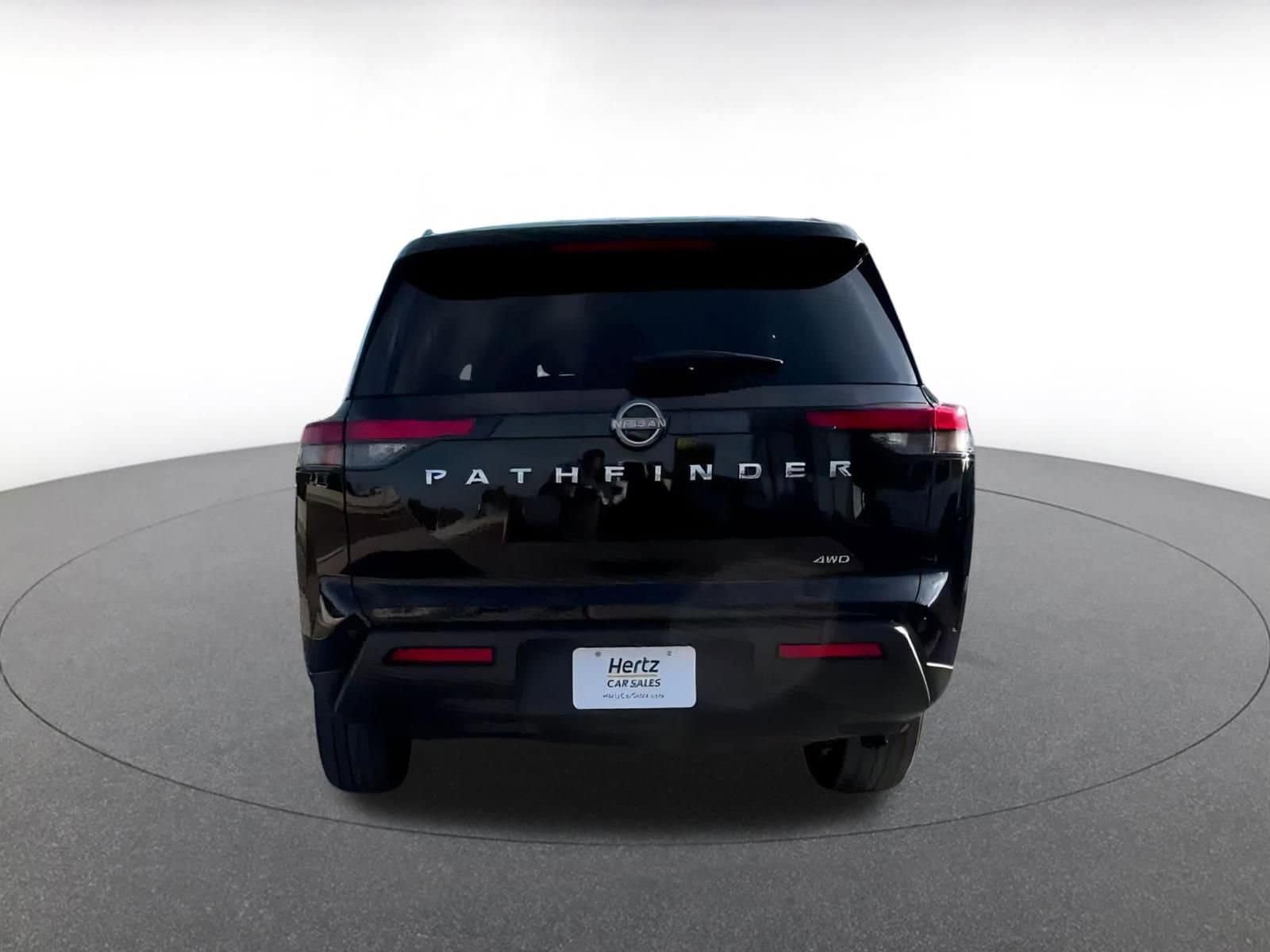 Thumbnail: 2025 Nissan Pathfinder - 11