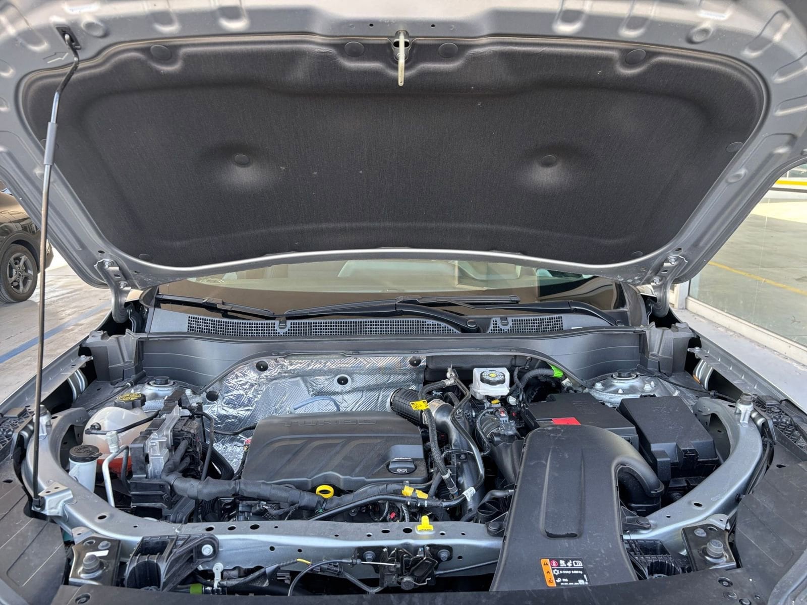 Thumbnail: 2025 Chevrolet Trax - 33