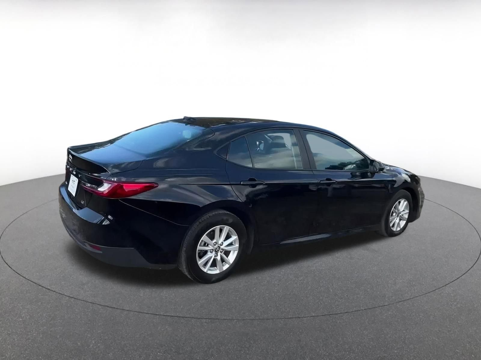 Thumbnail: 2025 Toyota Camry - 15