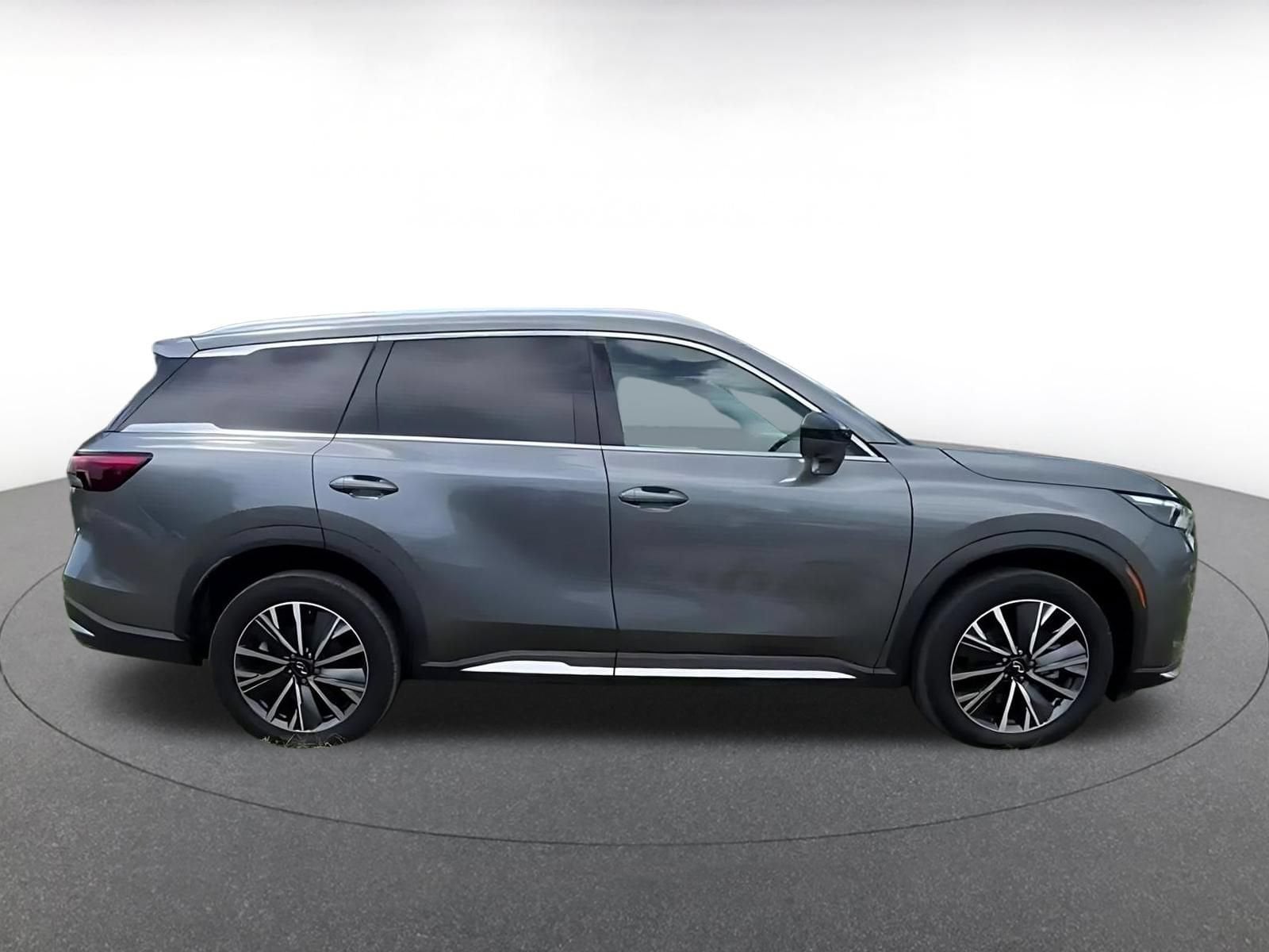 Thumbnail: 2026 INFINITI QX60 - 17