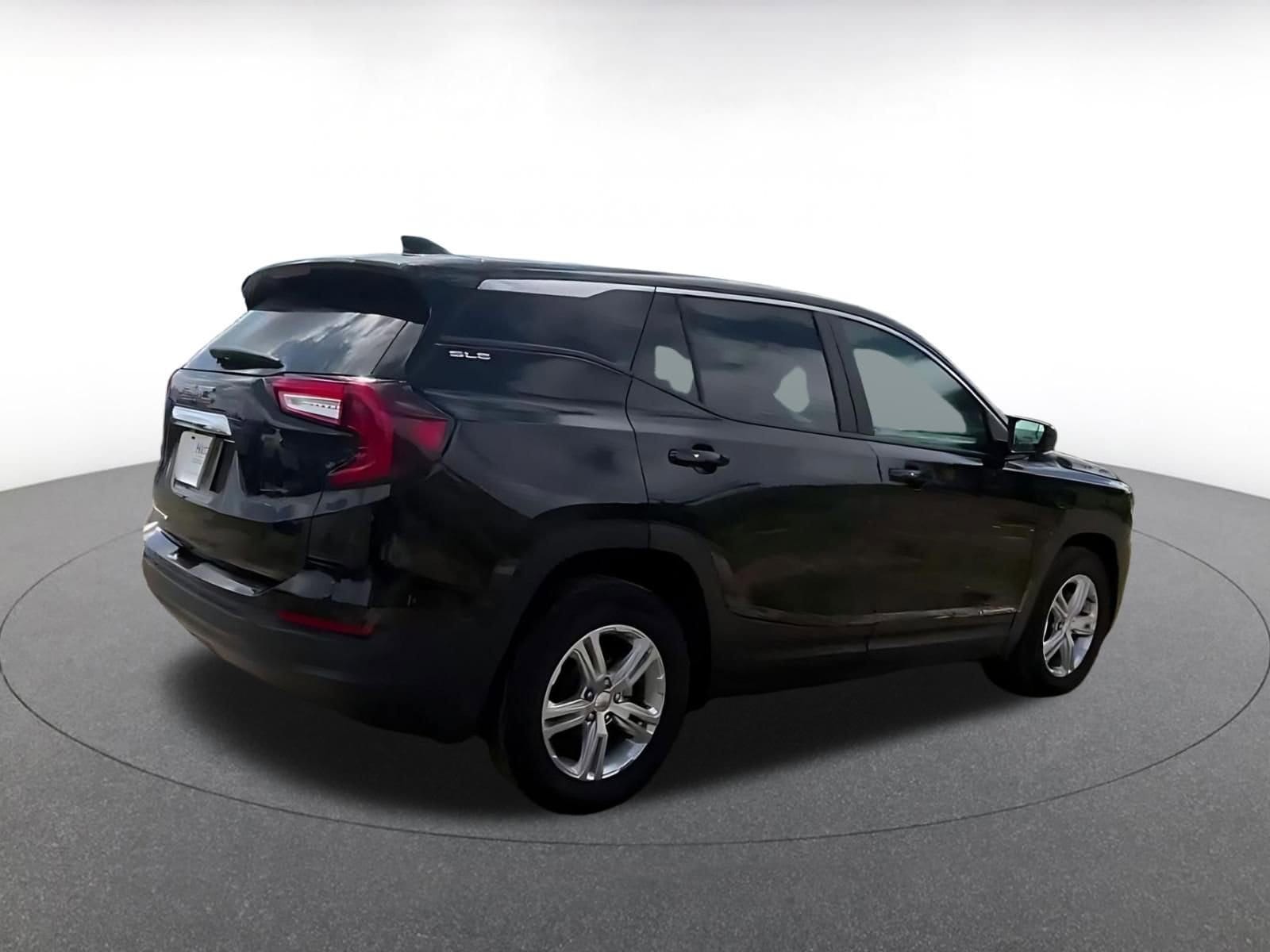 Thumbnail: 2024 GMC Terrain - 12