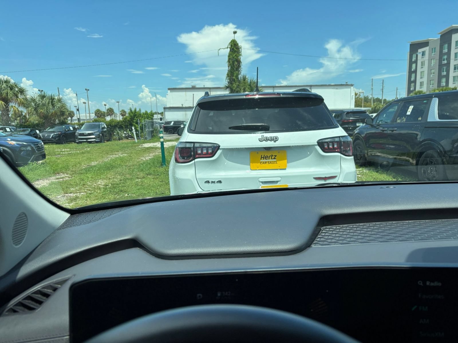 Thumbnail: 2026 Kia Carnival - 15