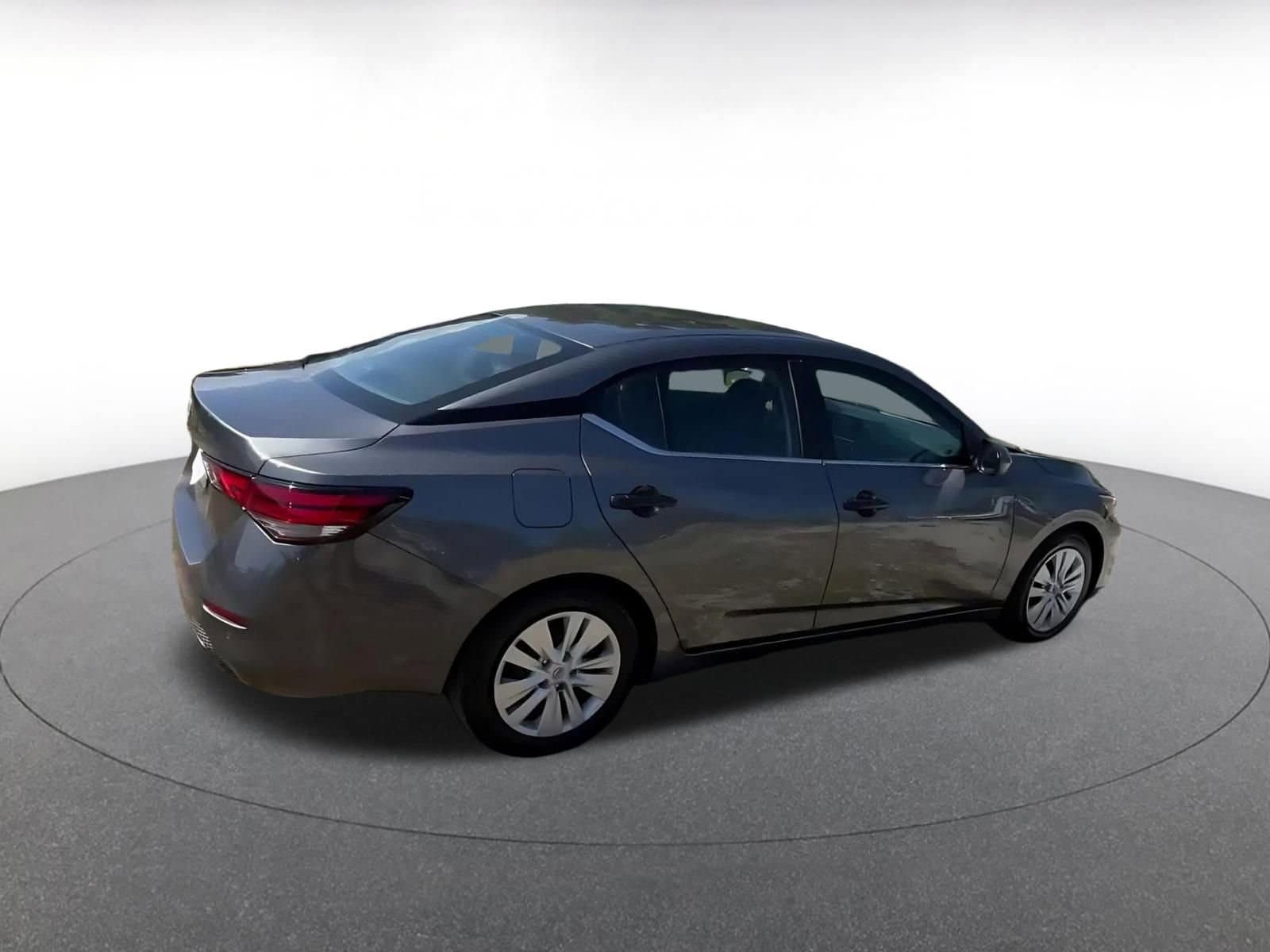 Thumbnail: 2025 Nissan Sentra - 14