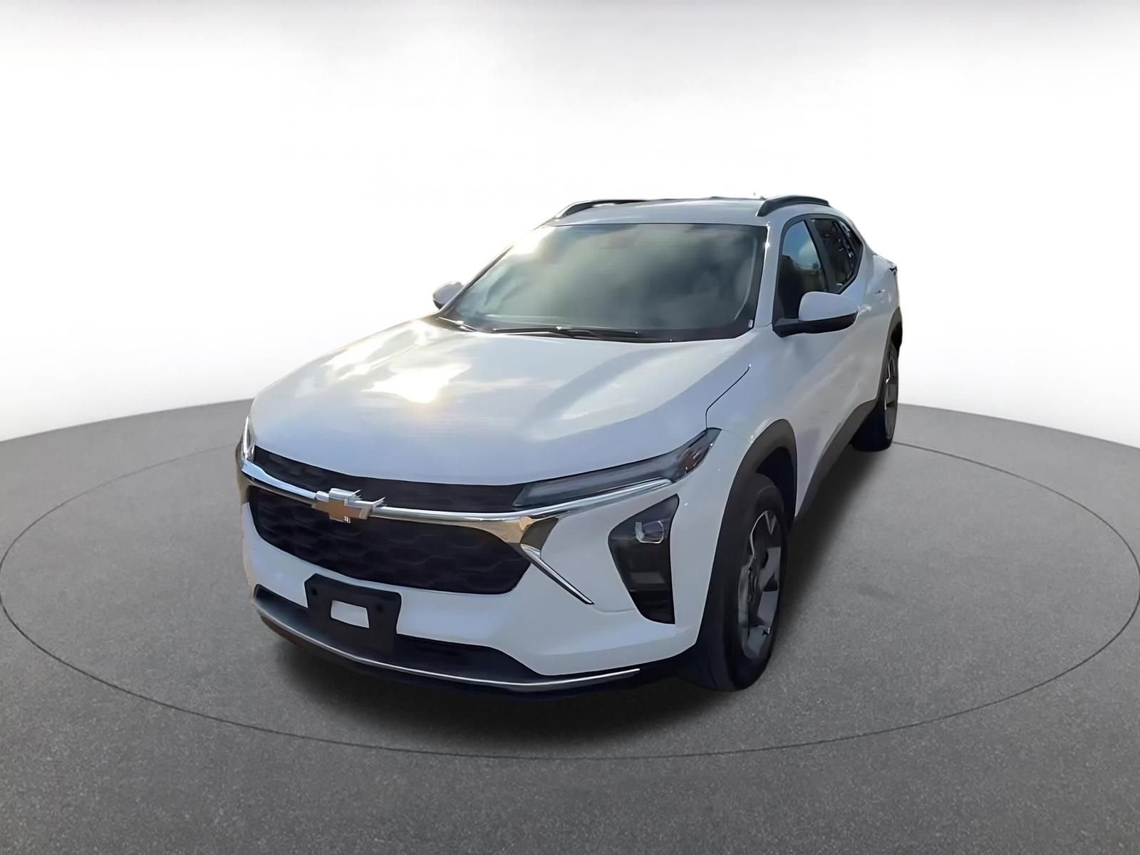 Thumbnail: 2025 Chevrolet Trax - 7