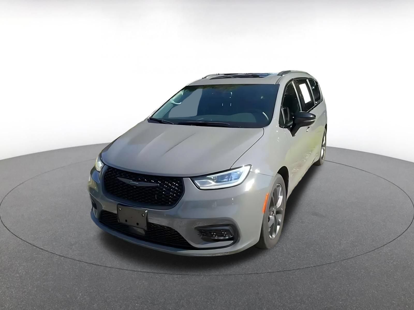 Thumbnail: 2025 Chrysler Pacifica - 6