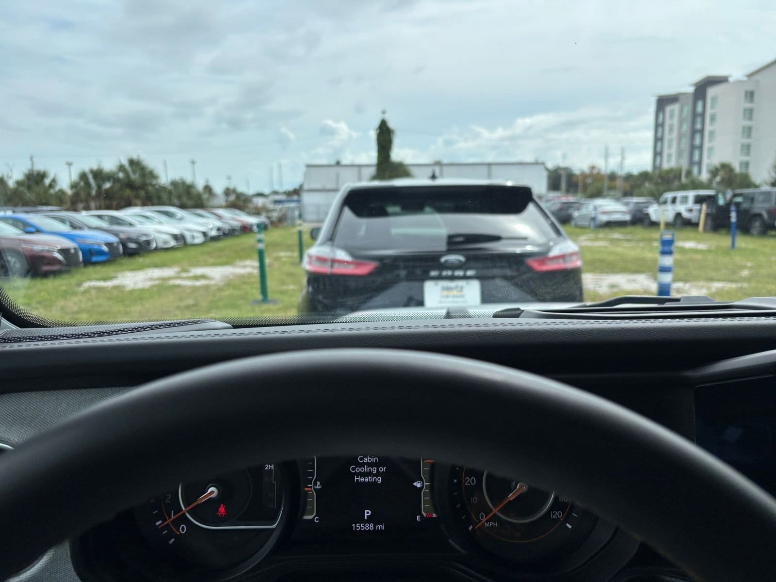 Thumbnail: 2025 Jeep Wrangler - 34