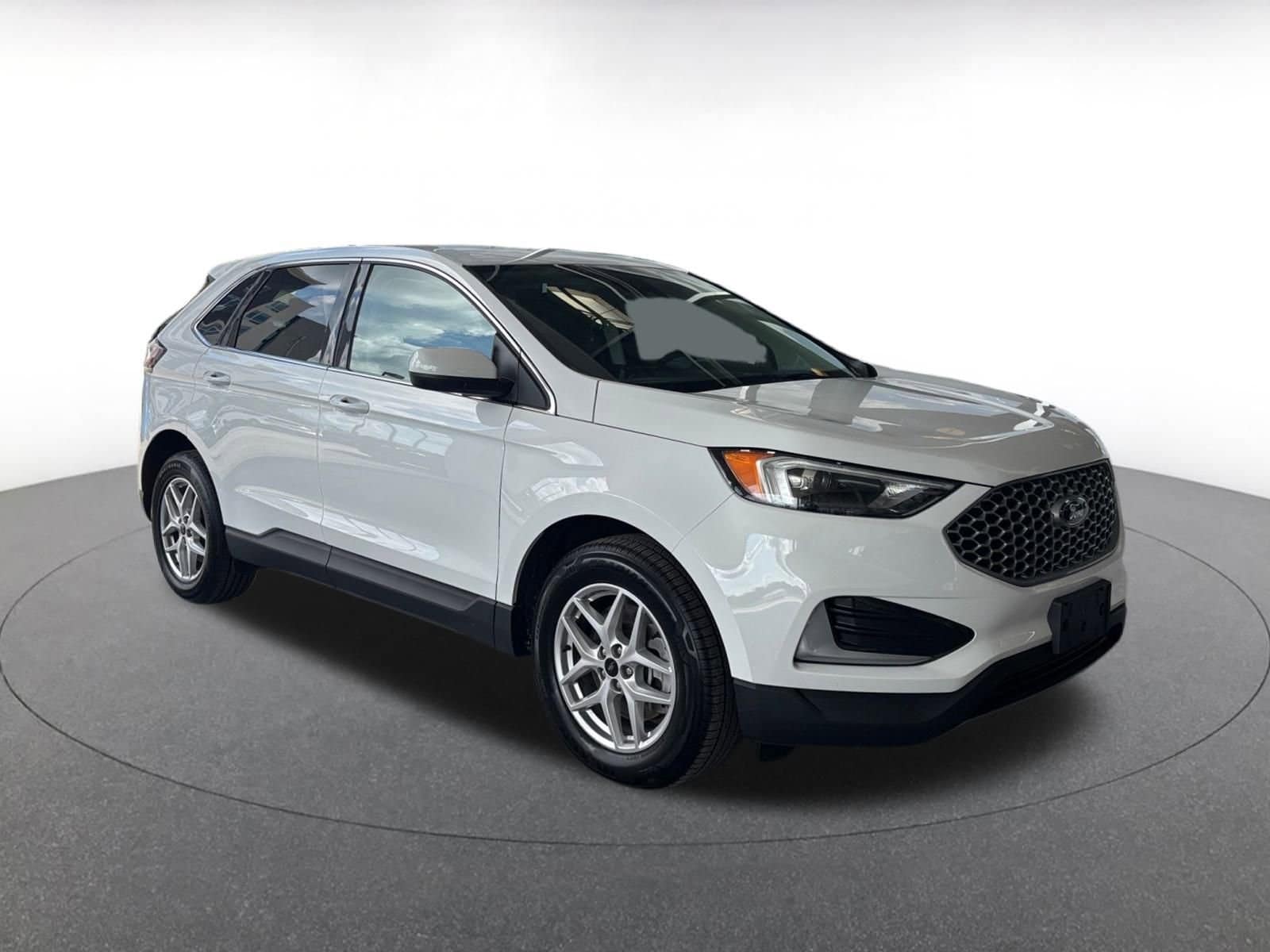 Thumbnail: 2023 Ford Edge - 1