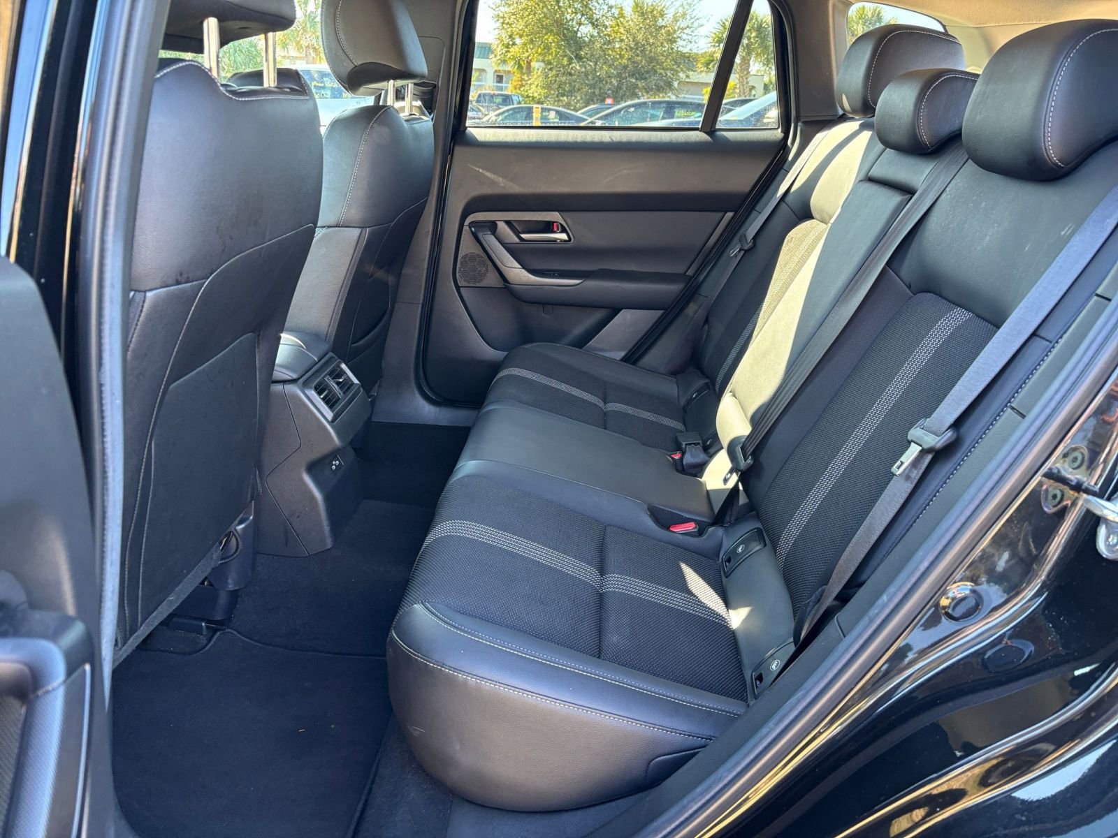 Thumbnail: 2025 Mazda CX-50 - 27