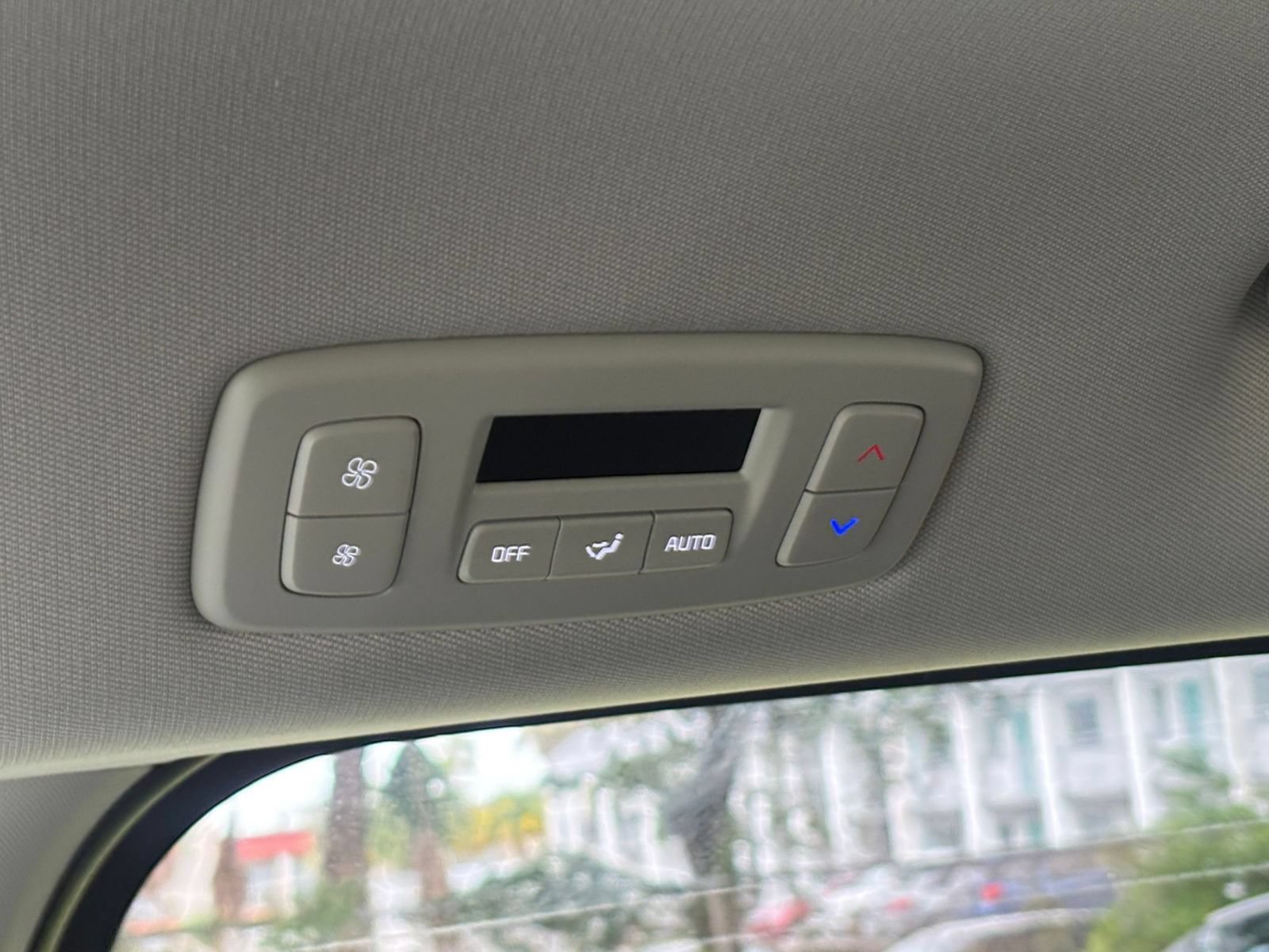 Thumbnail: 2026 Kia Carnival - 24