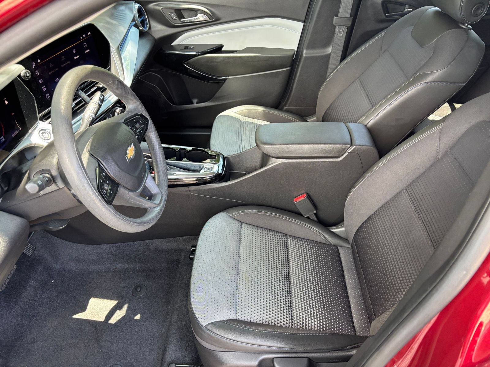 Thumbnail: 2025 Chevrolet Trax - 28