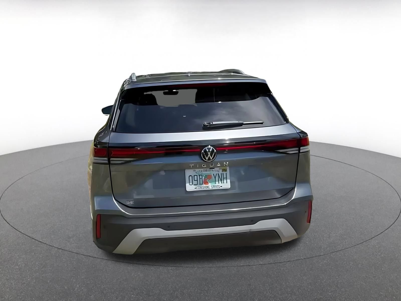 Thumbnail: 2026 Volkswagen Tiguan - 12