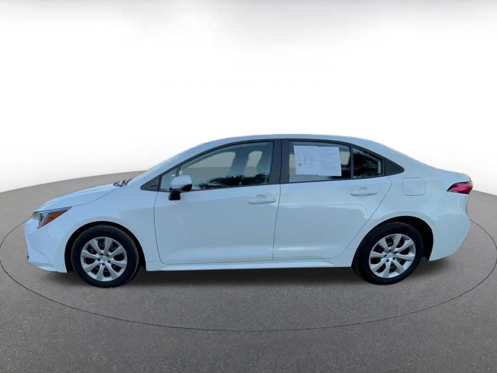 Thumbnail: 2025 Toyota Corolla - 9