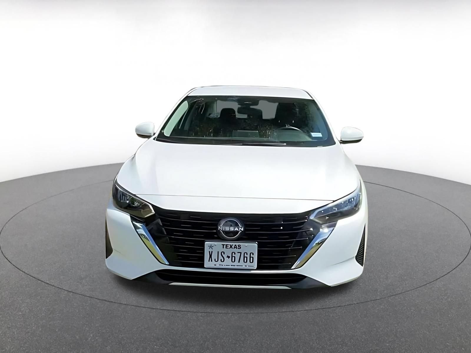 Thumbnail: 2025 Nissan Sentra - 4