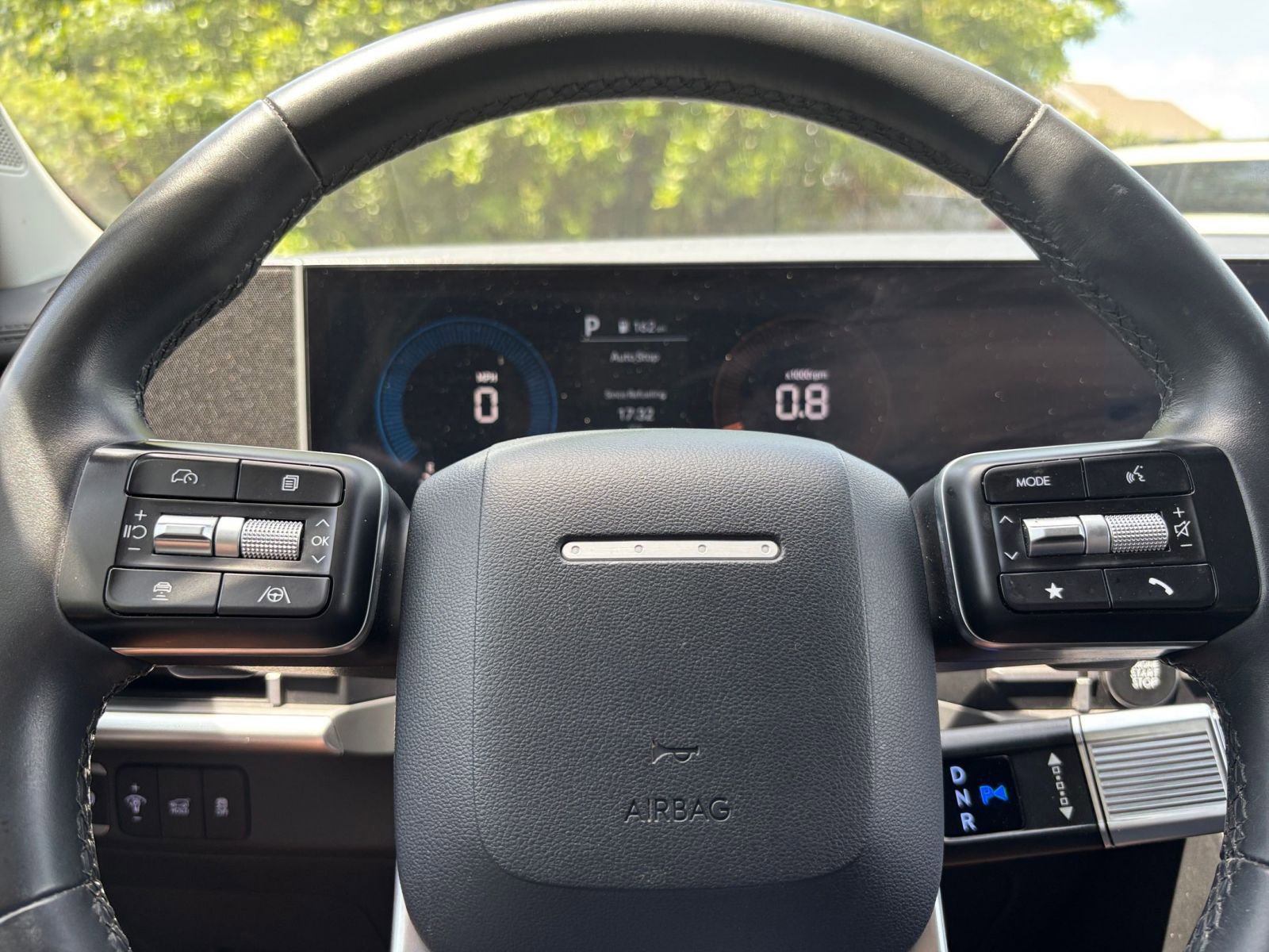 Thumbnail: 2025 Hyundai Santa Fe - 31