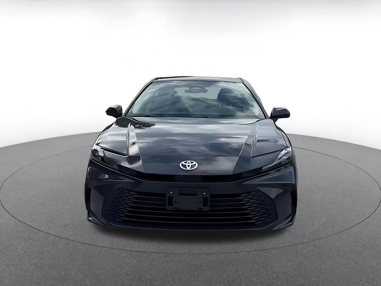 Thumbnail: 2025 Toyota Camry - 3