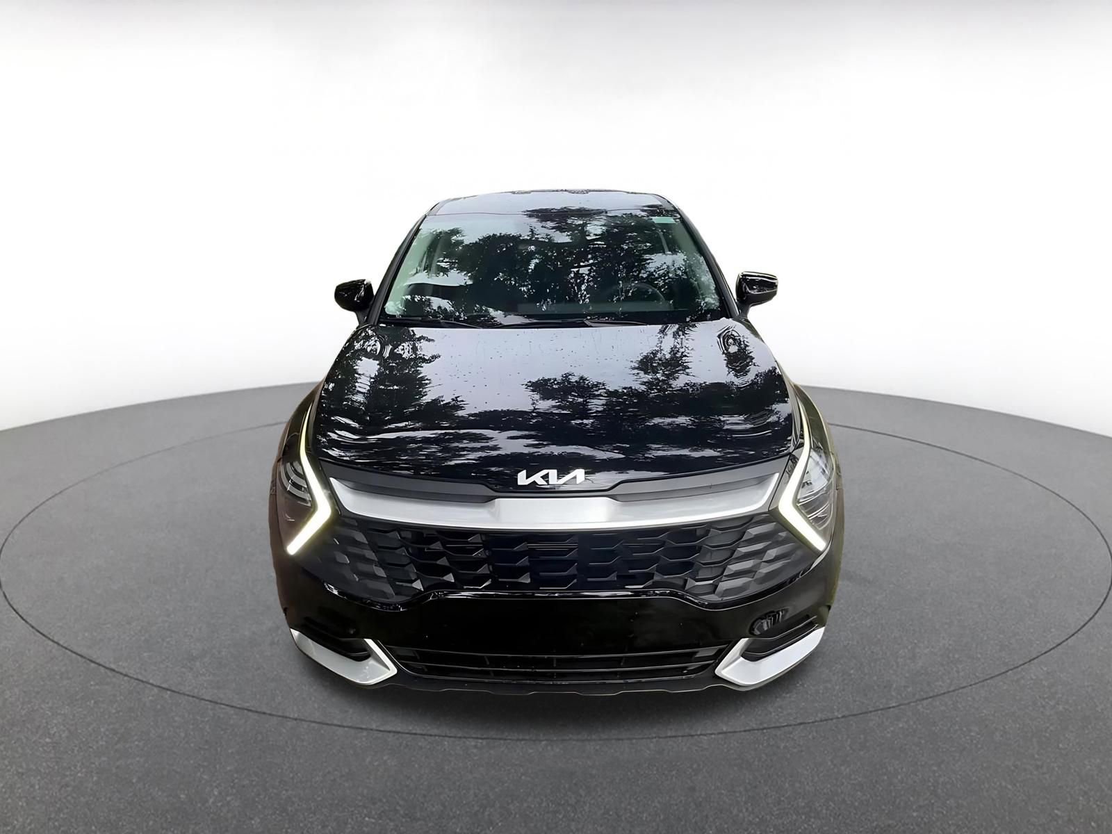 Thumbnail: 2025 Kia Sportage - 4