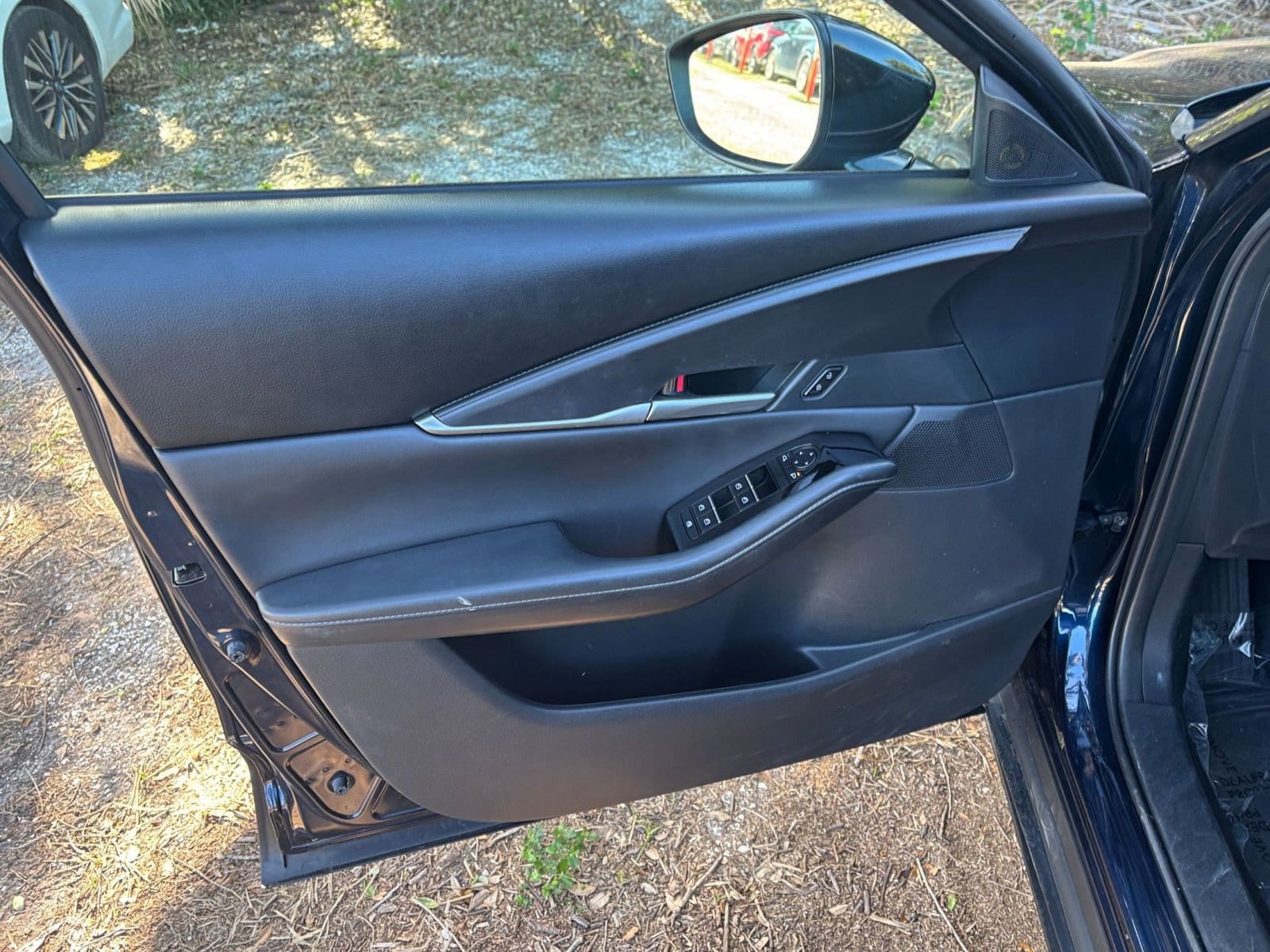 Thumbnail: 2025 Mazda CX-30 - 18