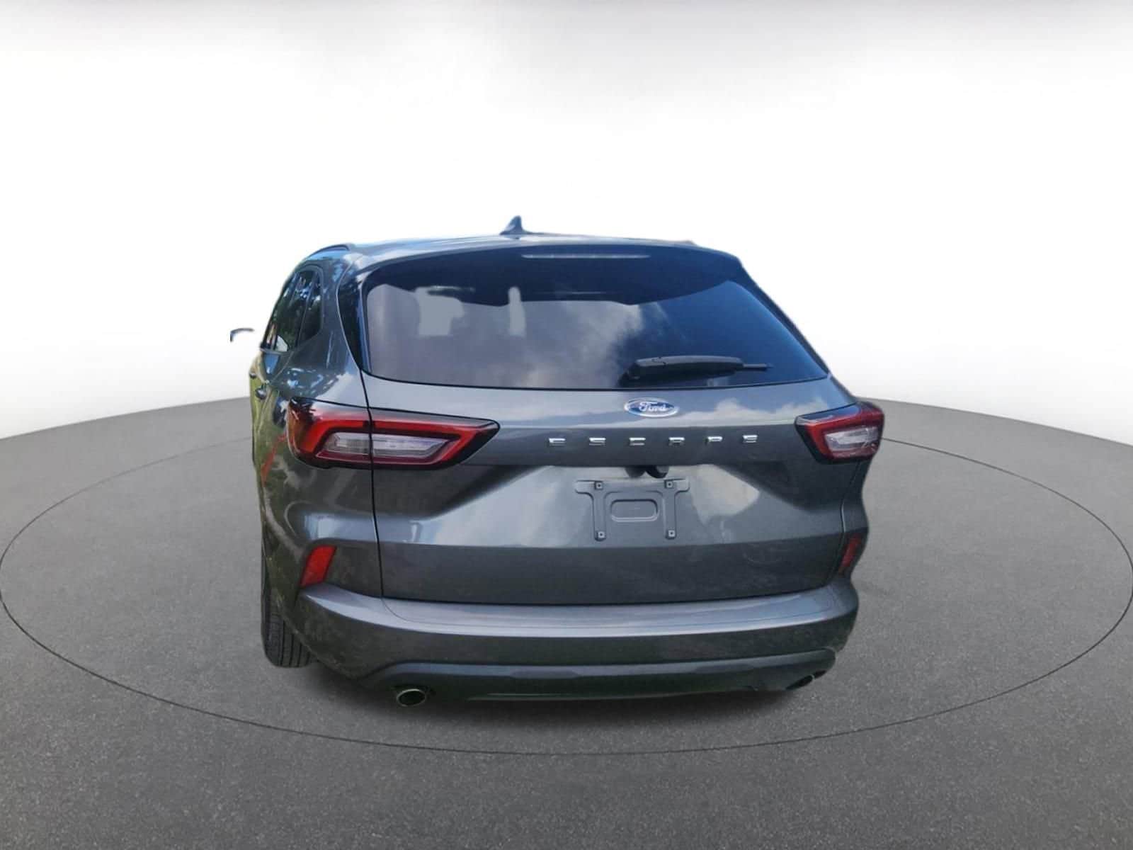 Thumbnail: 2023 Ford Edge - 7