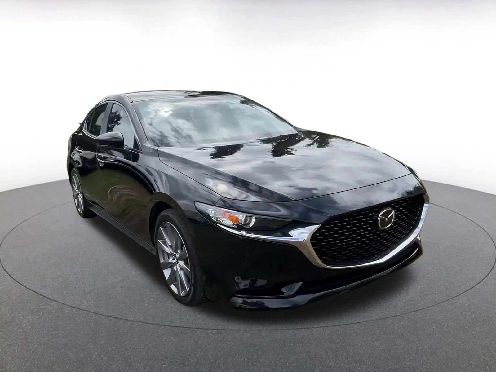 Thumbnail: 2025 Mazda Mazda3 - 2