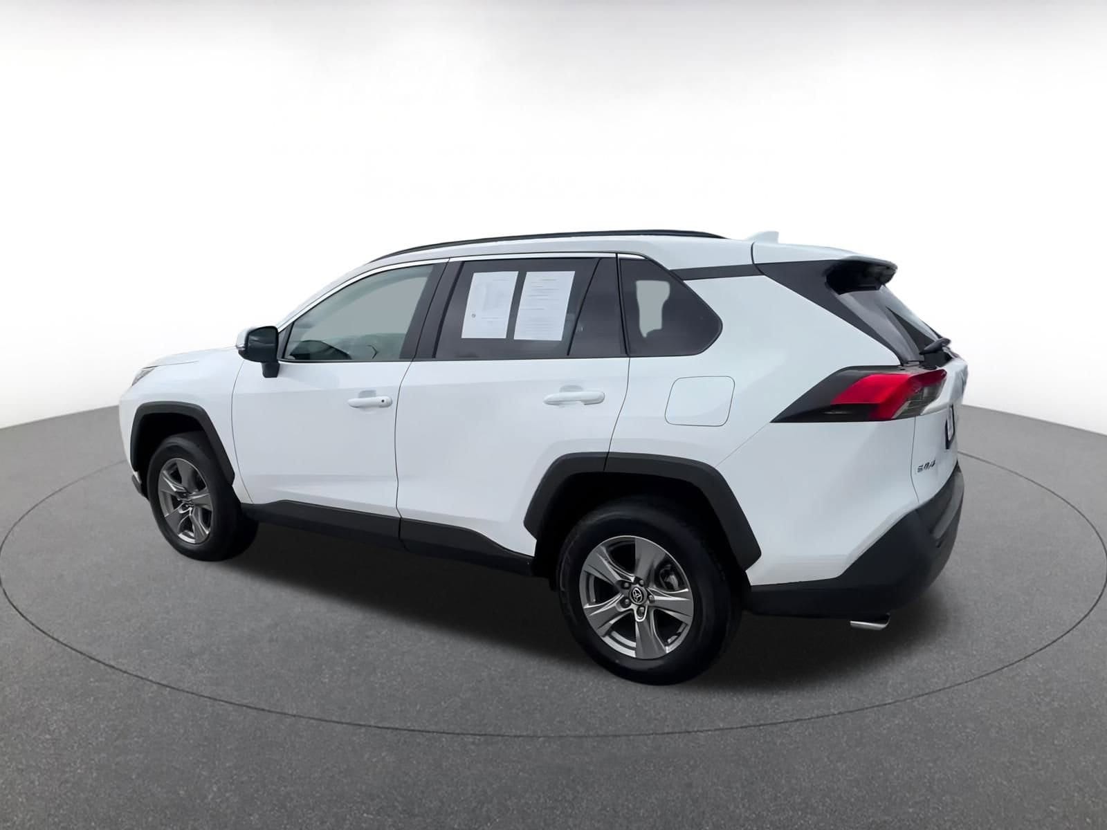 Thumbnail: 2024 Toyota RAV4 - 10