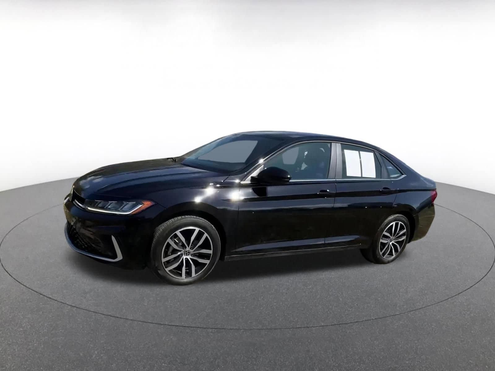 Thumbnail: 2025 Volkswagen Jetta - 8