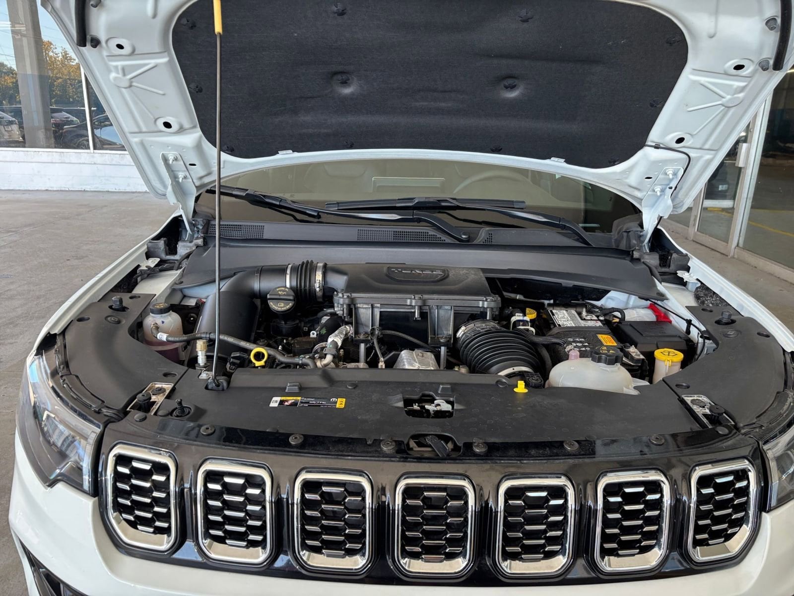 Thumbnail: 2025 Jeep Compass - 32