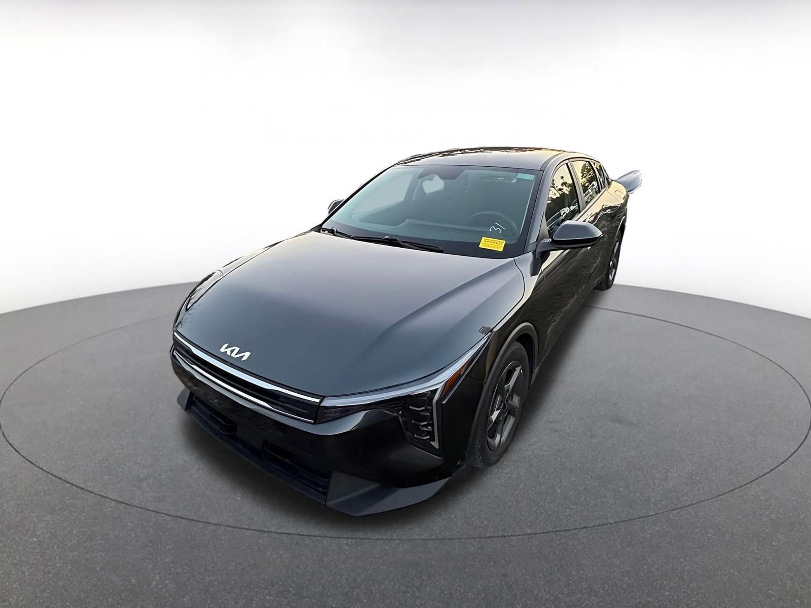 Thumbnail: 2025 Kia K4 - 2