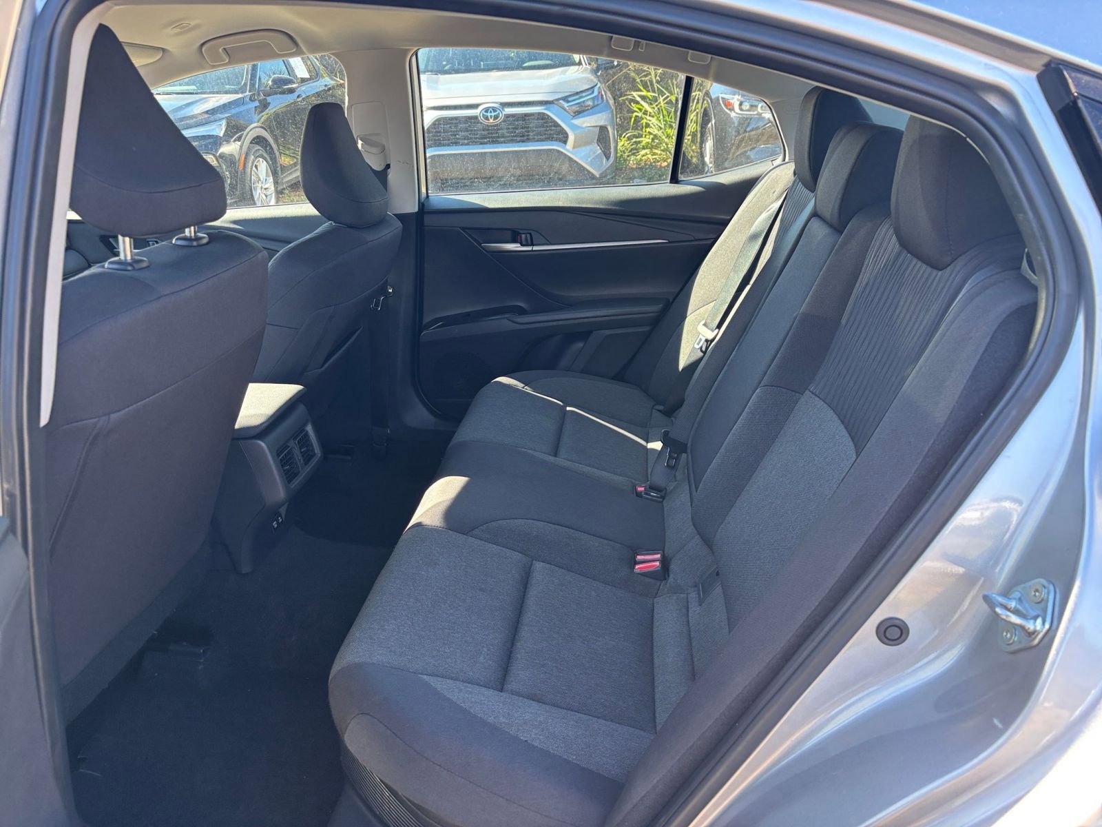 Thumbnail: 2025 Toyota Camry - 25