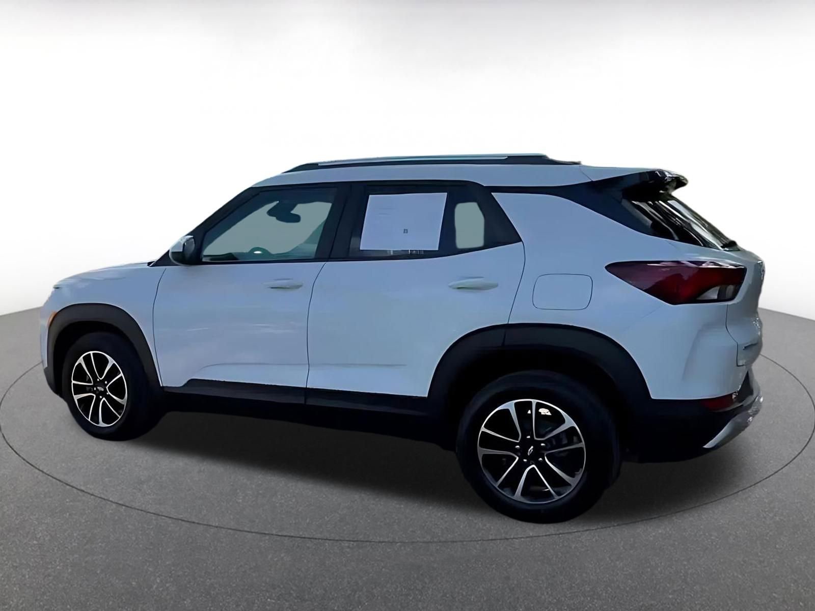 Thumbnail: 2025 Chevrolet TrailBlazer - 9