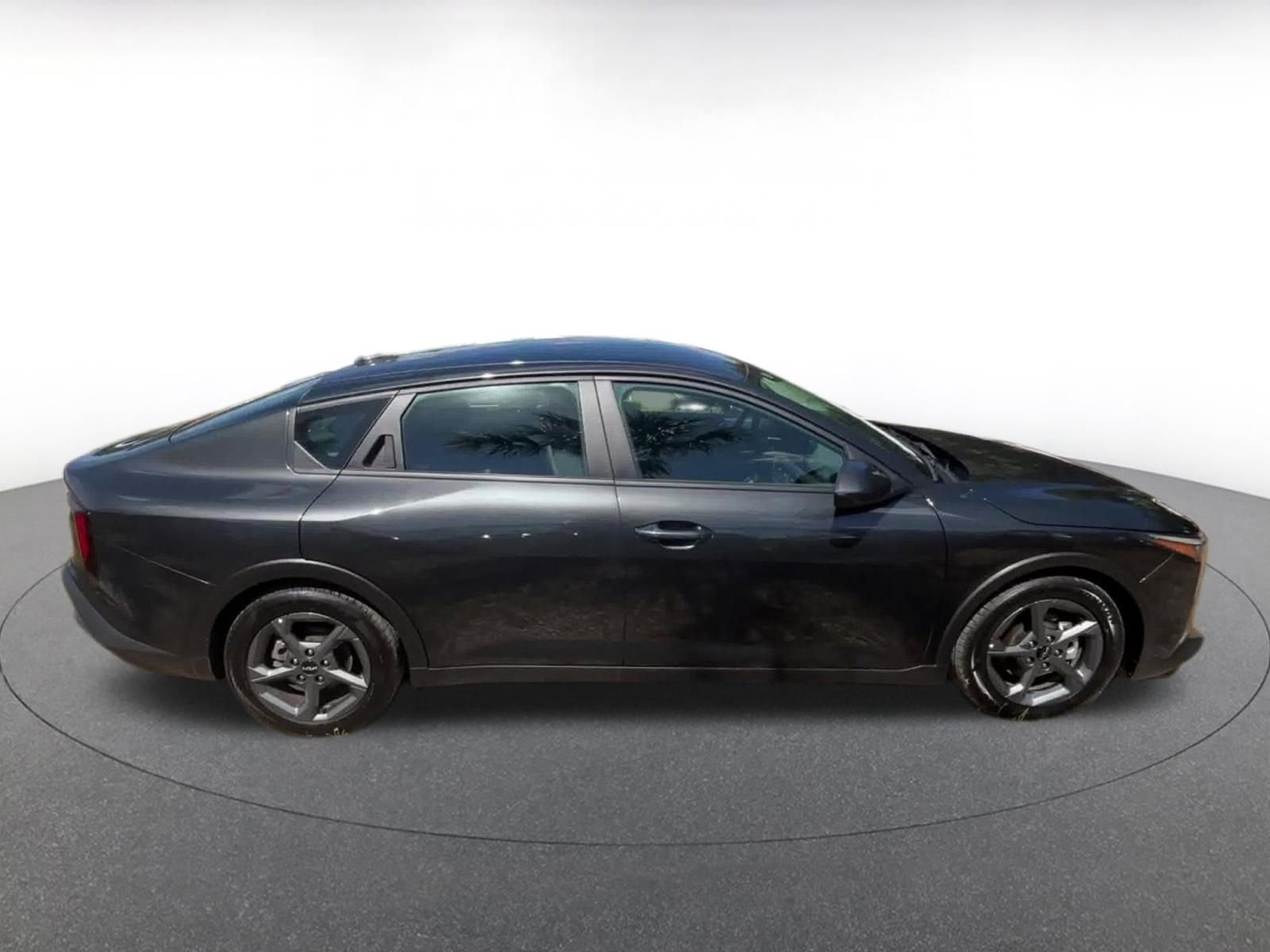 Thumbnail: 2025 Kia K4 - 16