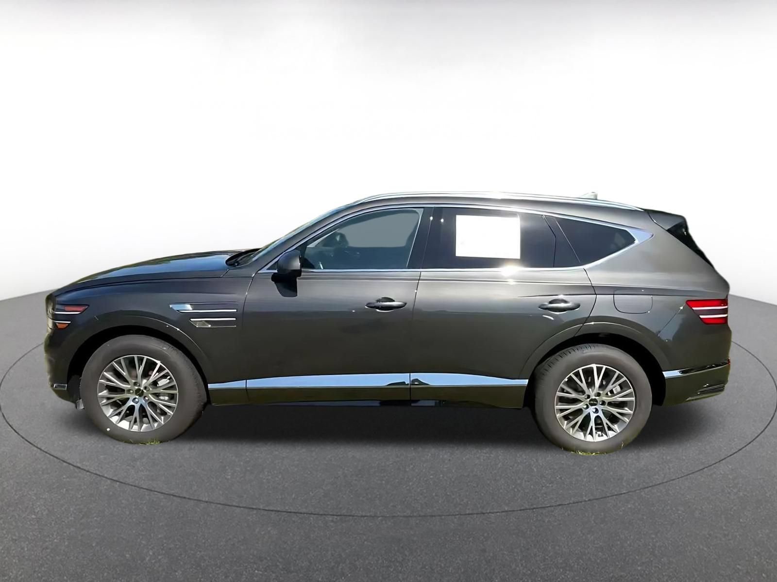 Thumbnail: 2026 Genesis GV80 - 8