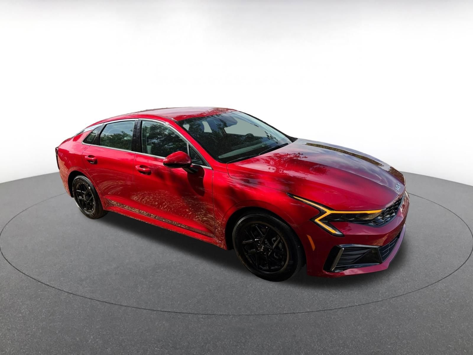 Thumbnail: 2025 Kia K5 - 1