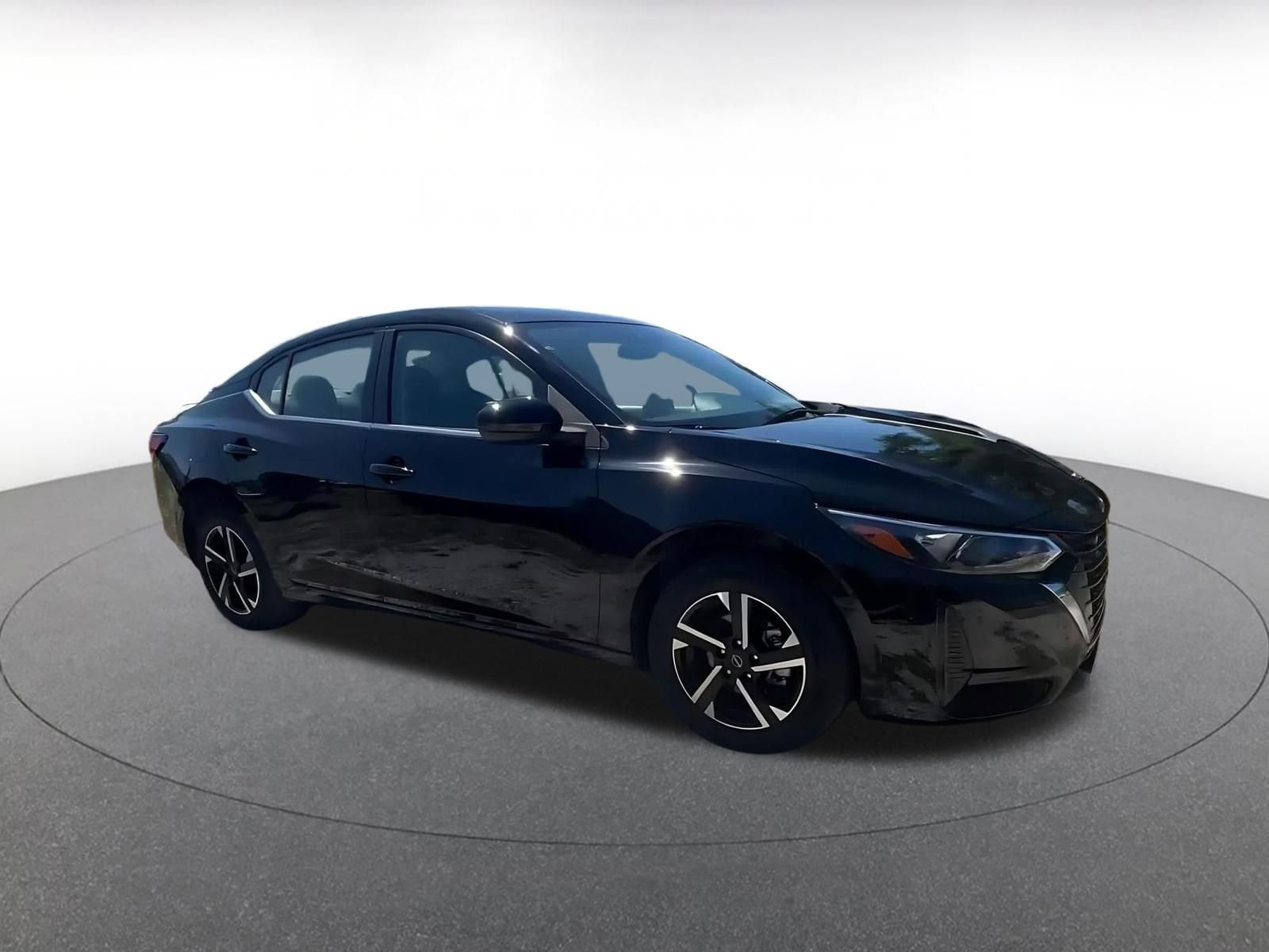 Thumbnail: 2025 Nissan Sentra - 1