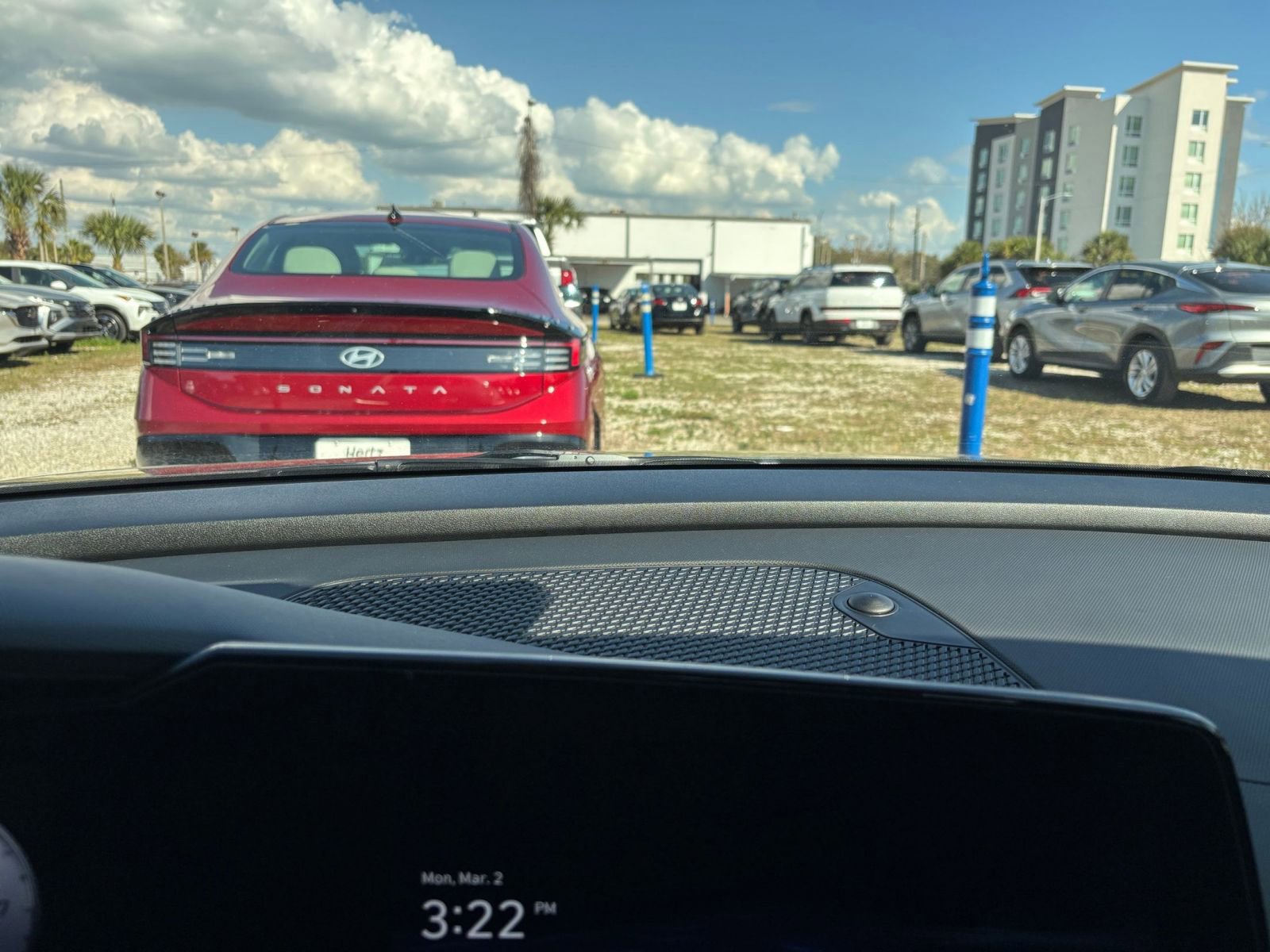 Thumbnail: 2025 Hyundai Elantra - 14