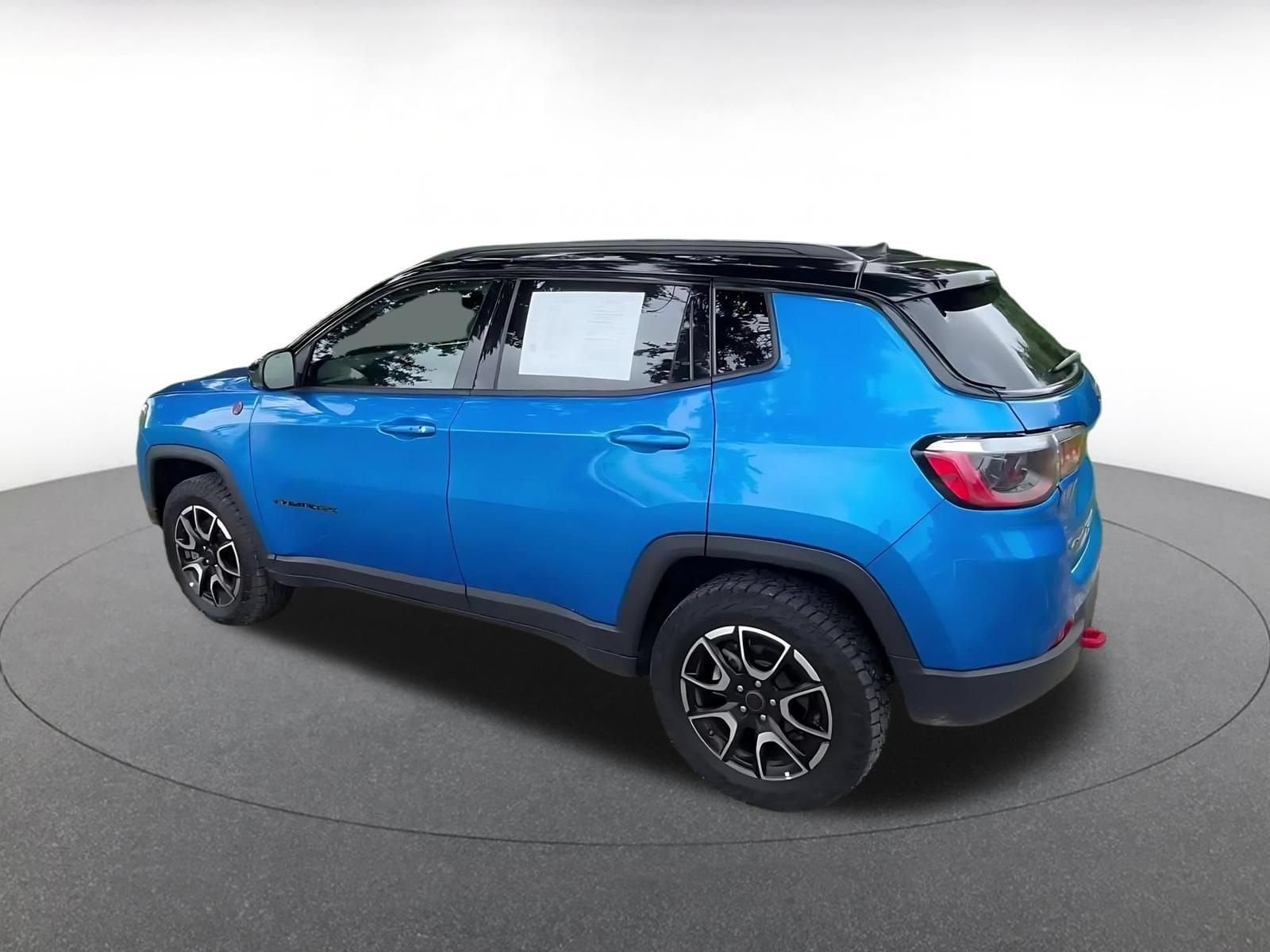 Thumbnail: 2025 Jeep Compass - 9